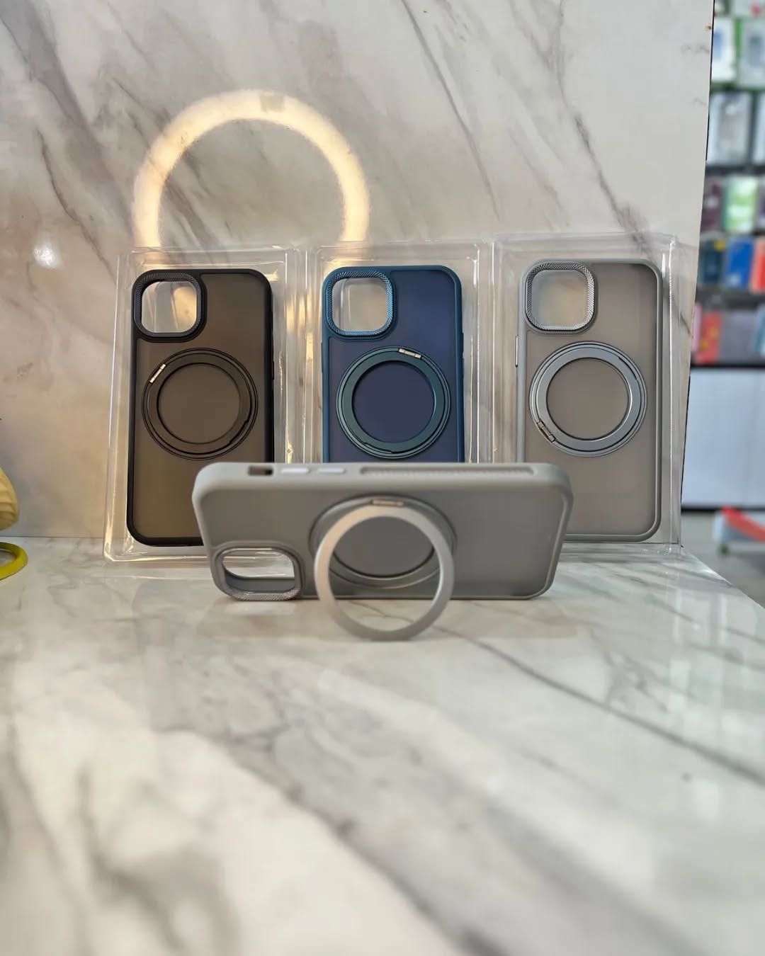 Silicon Shockproof Magsafe Case with kickstand