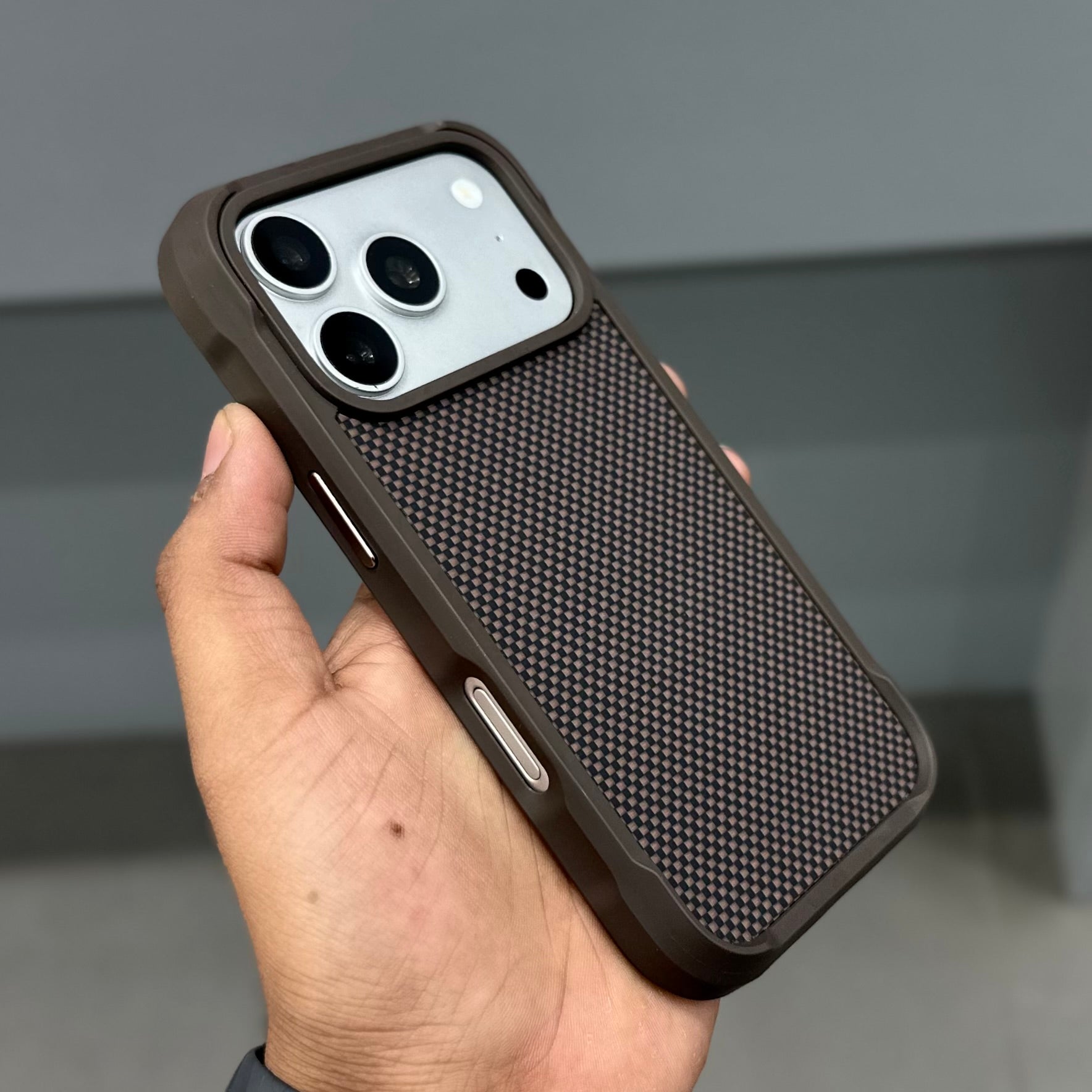 ICON REAL CARBON CASE - BROWN 2.0 ( No. 3575 )