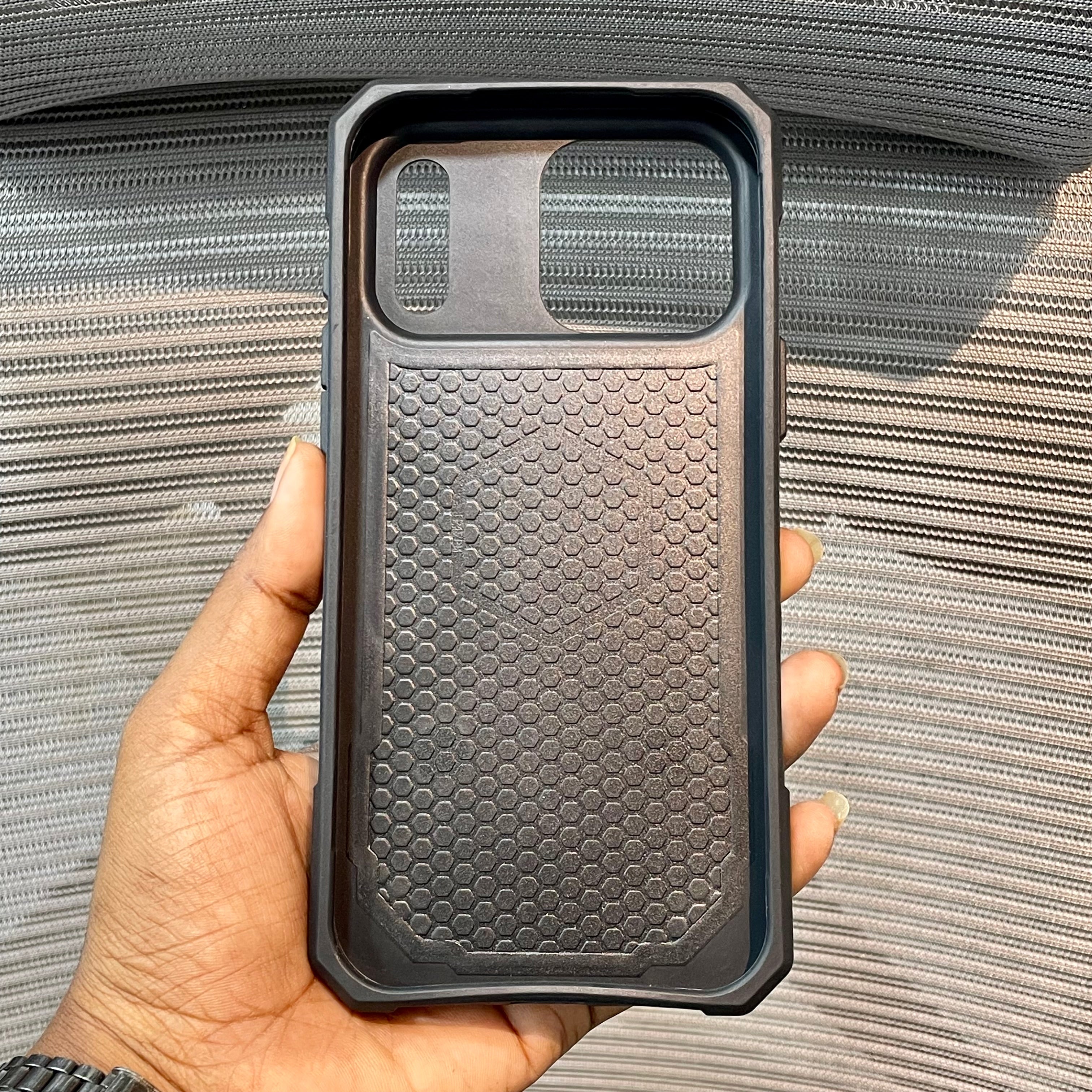 StandCore MagSafe iPhone Case