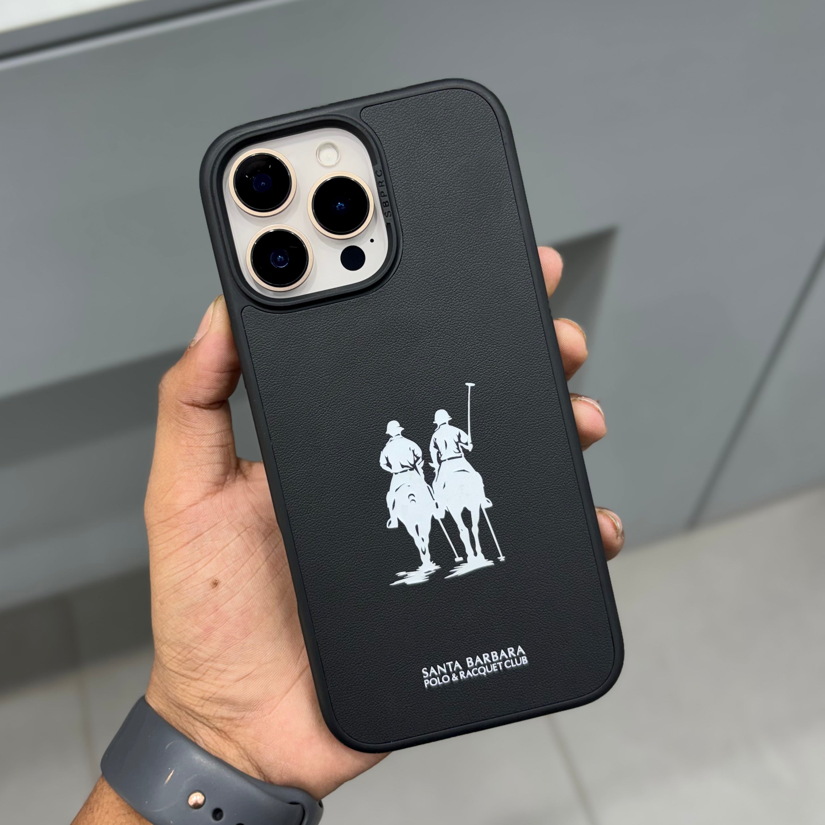 SANTA BARBRA URIAH - Black ( No. 2342 ) Mobile Case by CoverMeUp