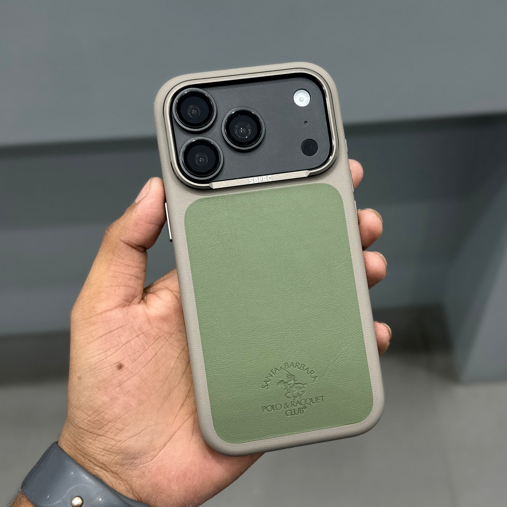 SANTA BARBARA ULA MAGSAFE-GREY OLIVE ( No. 3413 )