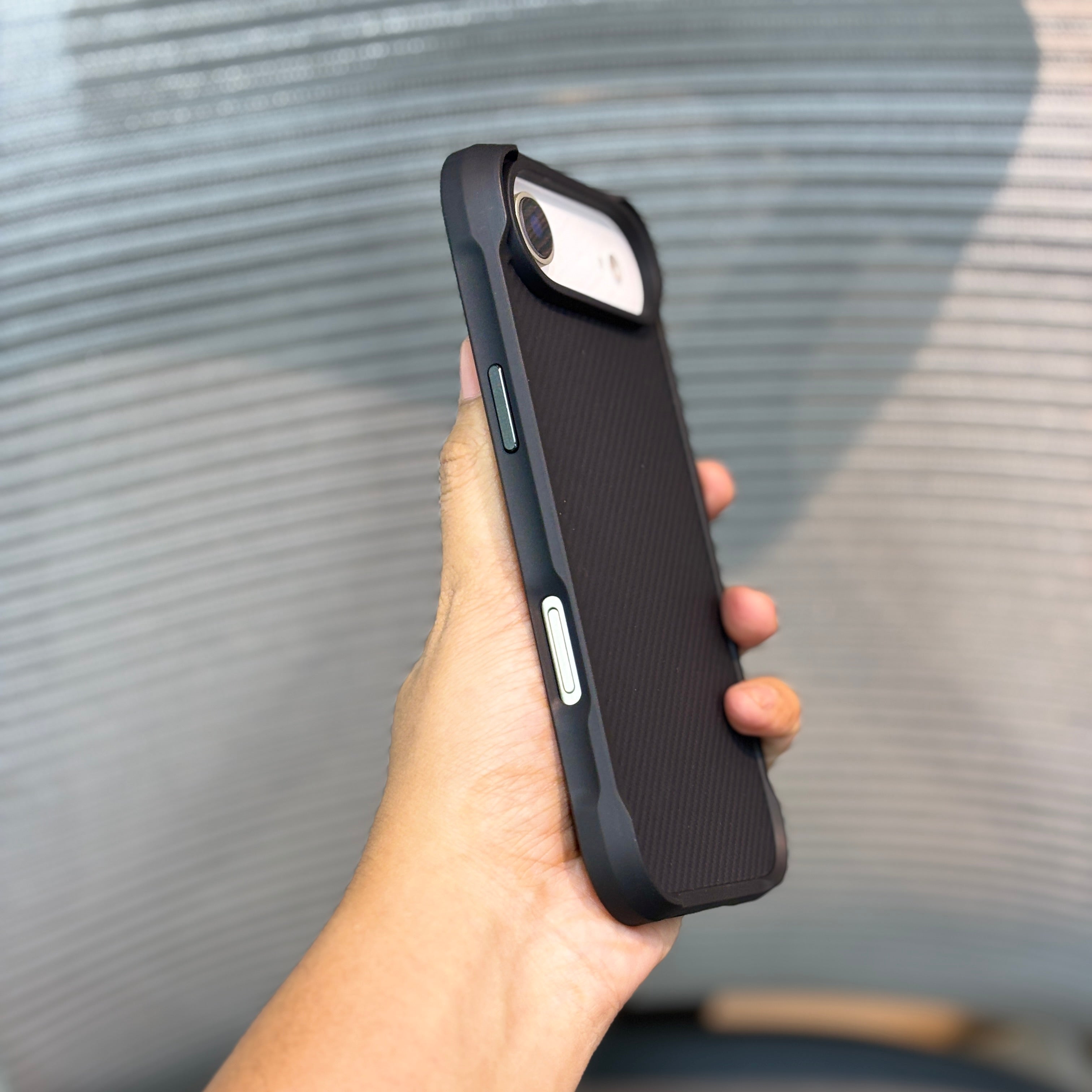 Protective Apple iPhone Back Cover - BlackCarbon MagSafe iPhone Air Case - Style 2