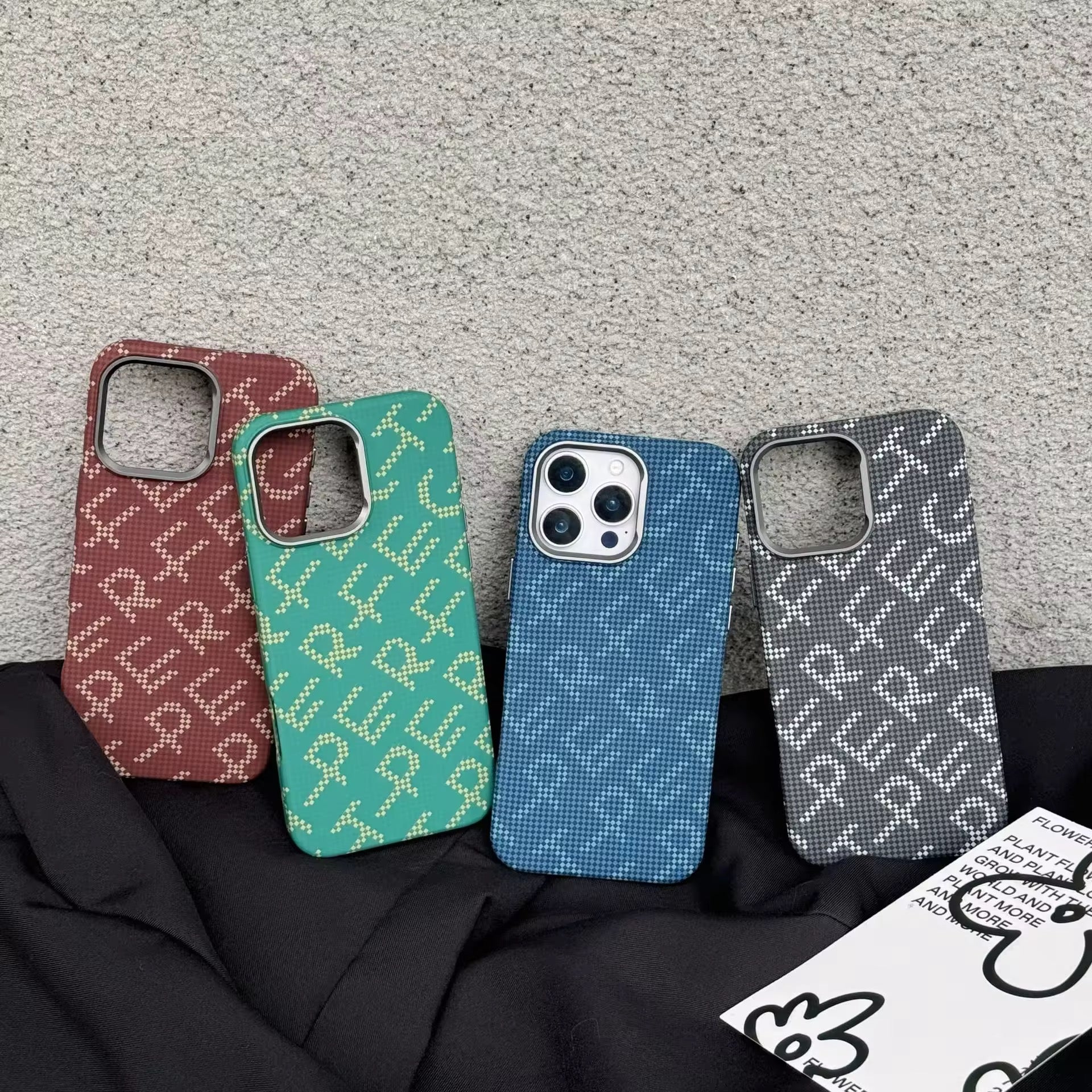 Protective Apple iPhone Back Cover - Carbon Fiber iPhone Case