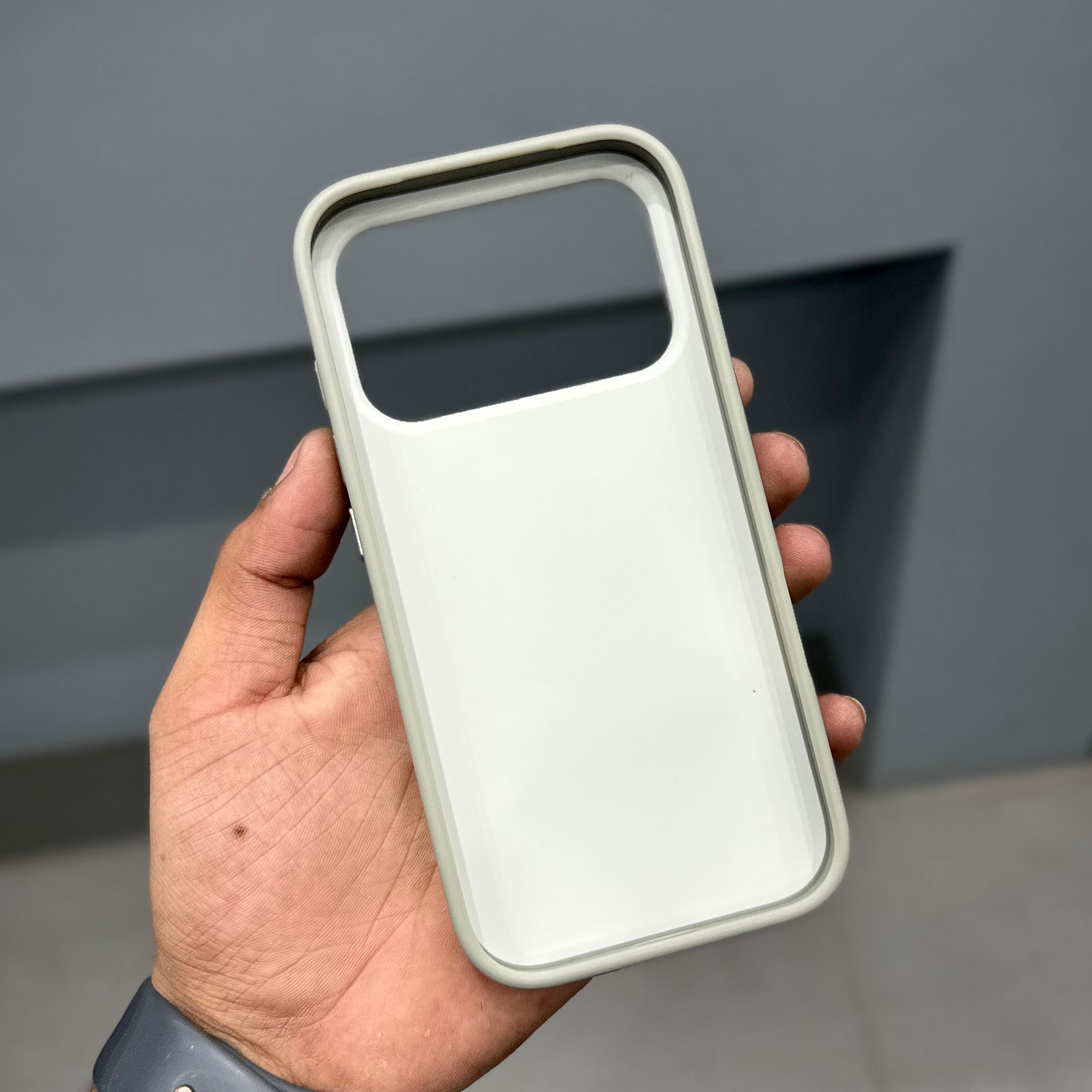 IPEFET WINDOW MAG CASE - BEIGE ( No. 3522 )