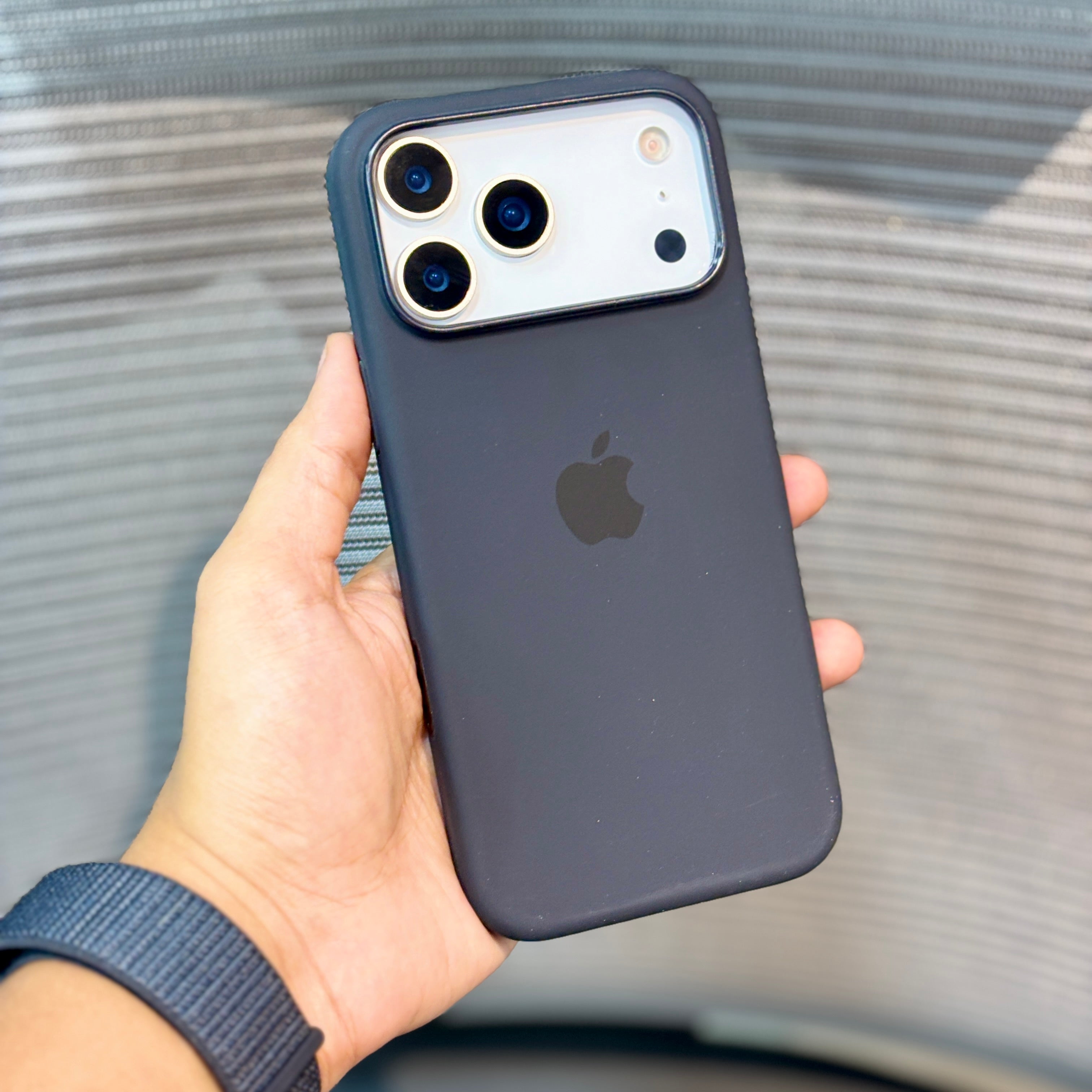 Protective Apple iPhone Back Cover - VelvaSoft MagSafe Silicone iPhone 17 Case