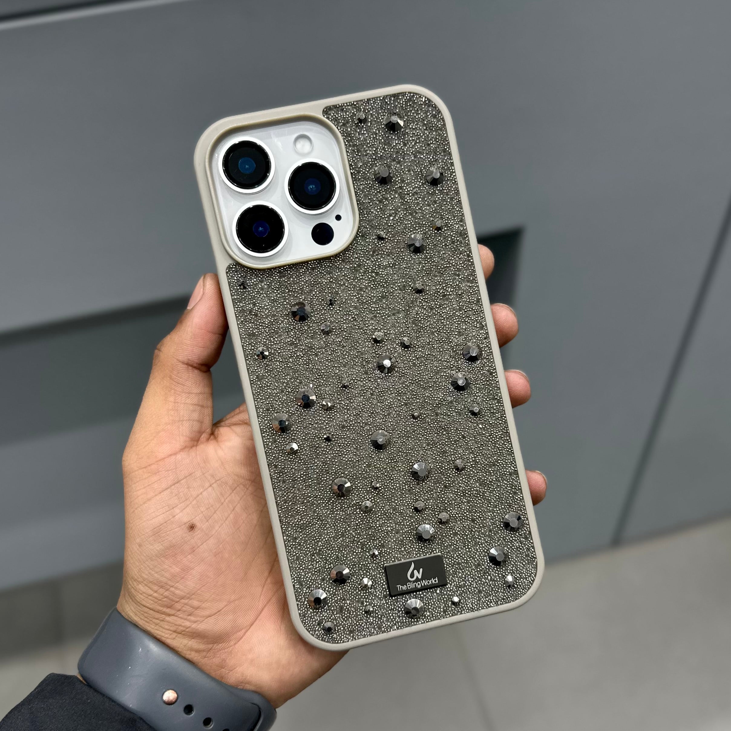 THE BLING WORLD CASE - GREY 2.0 ( No. 2637 ) Mobile Case by CoverMeUp