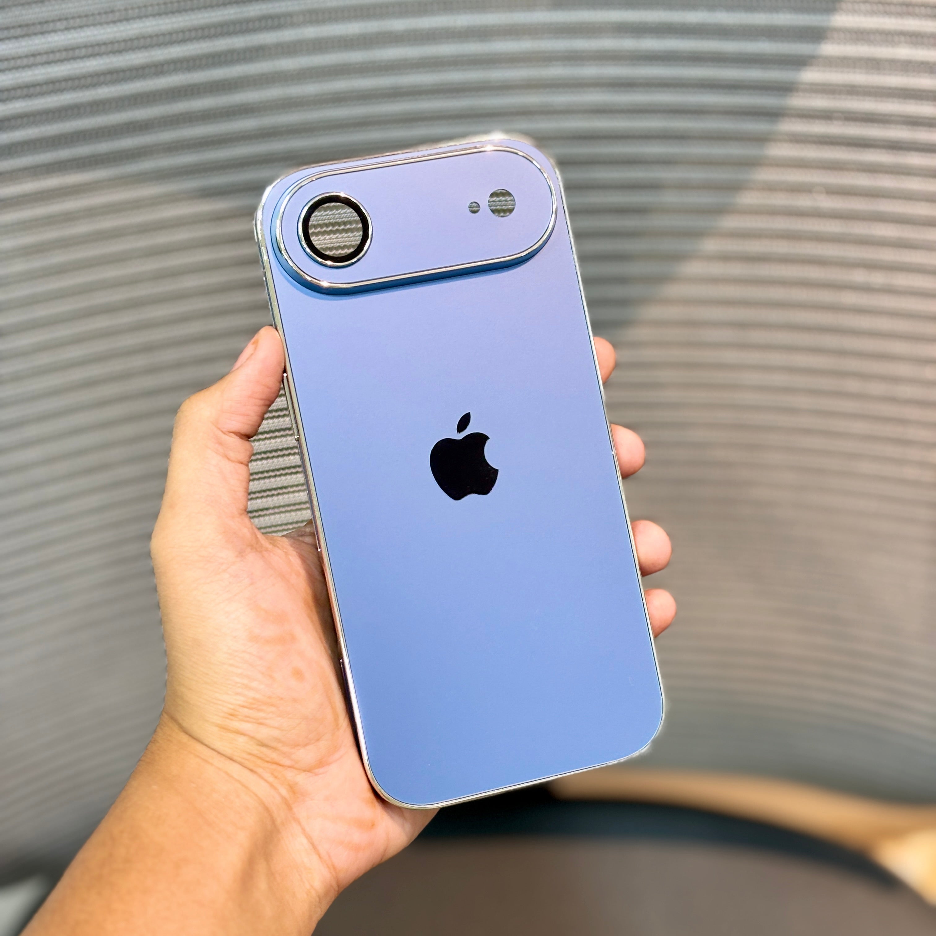 Protective Apple iPhone Back Cover - SilverLine iPhone 17 Pro Case - Style 2