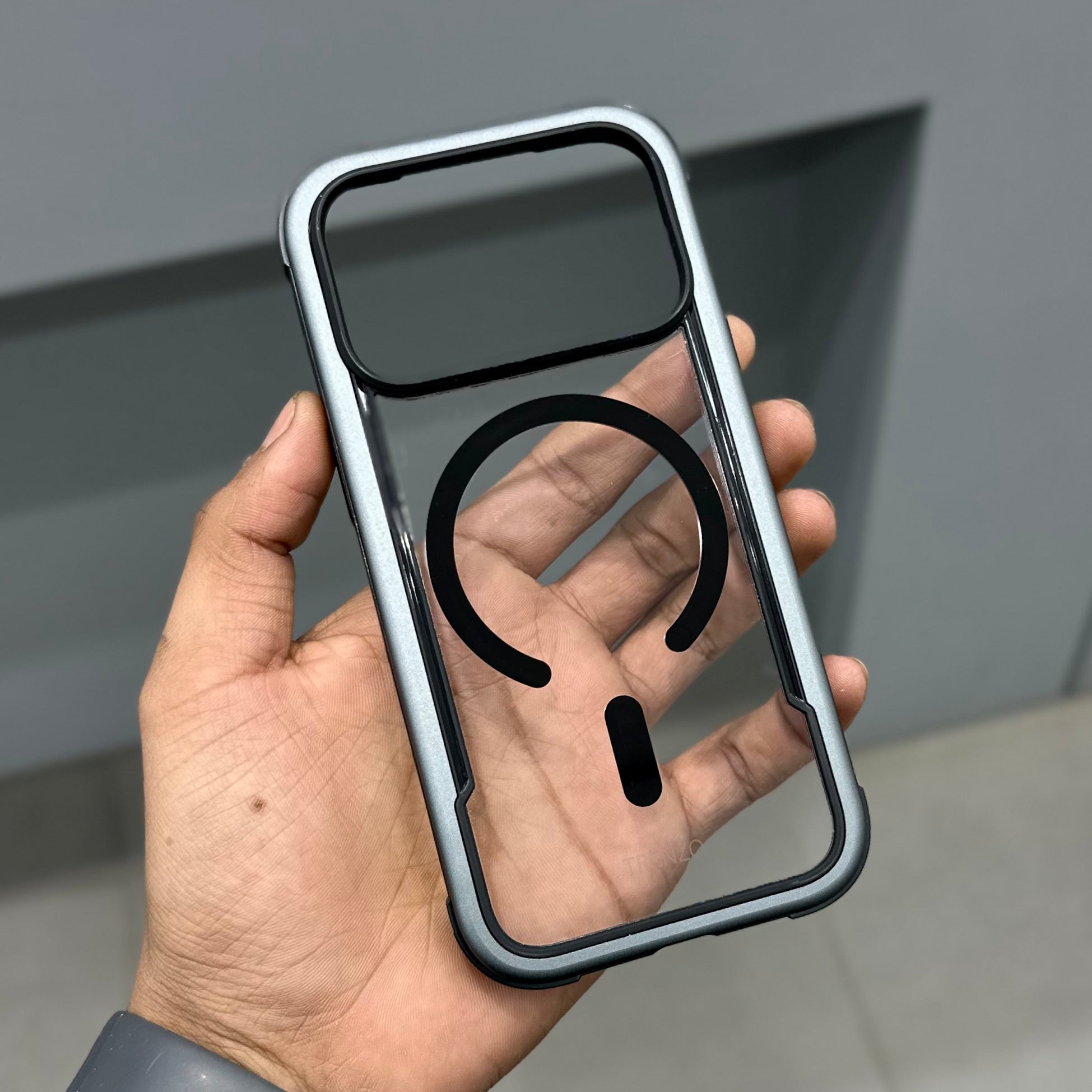 TRANZO STEEL ARMOR MAGSAFE CASE - GREY ( No. 3015 )