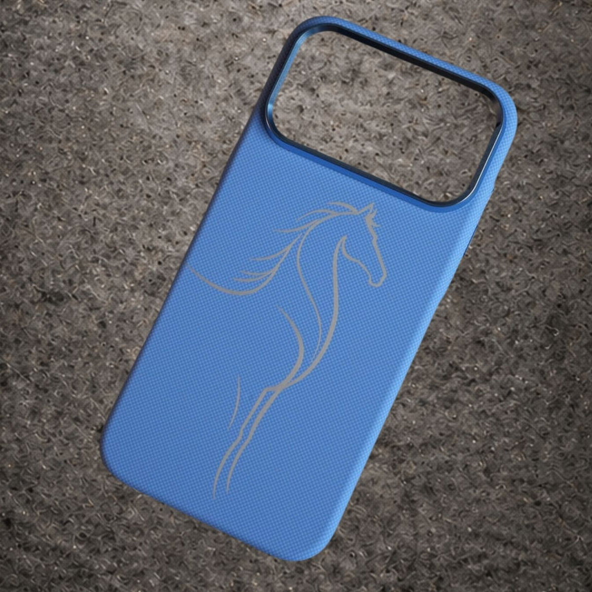Luxo Carbon Texture Horse Design Slim Magsafe Case