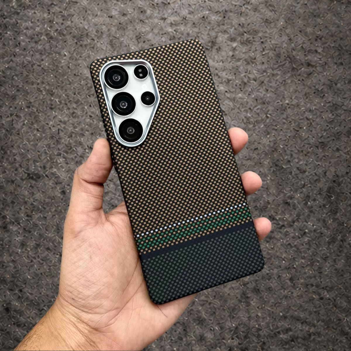LUXO CARBON MAGSAFE CASE - BOOM BROWN