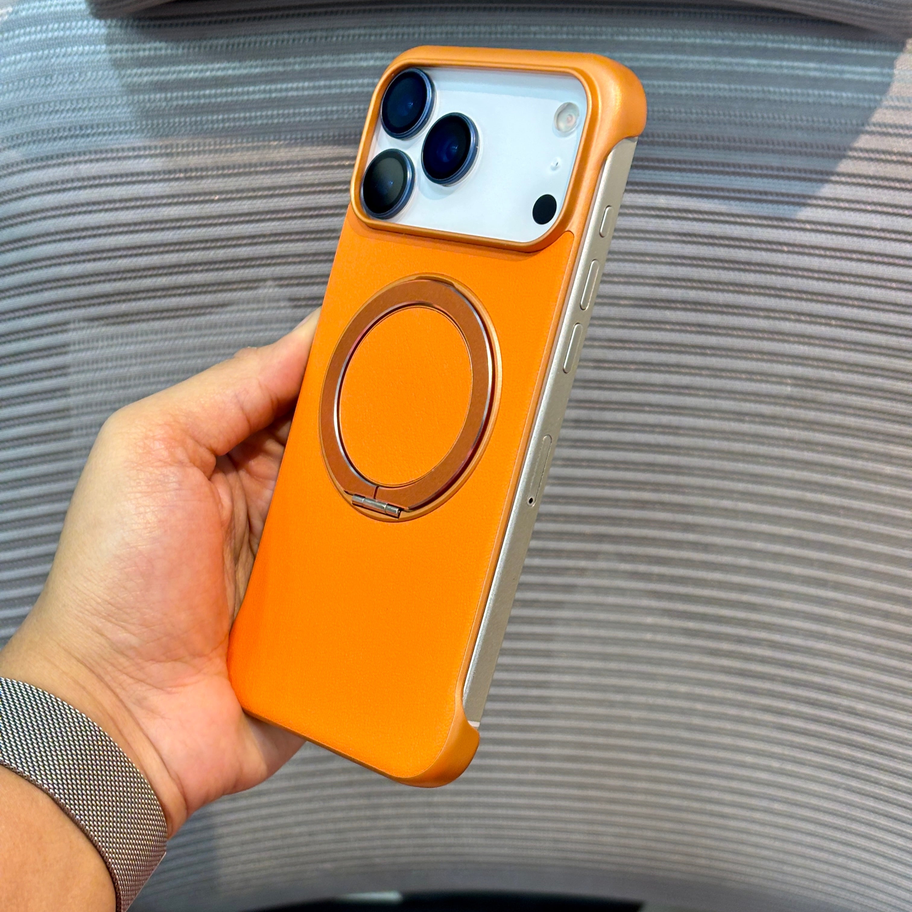 Axis Stand MagSafe iPhone 17 Series Case