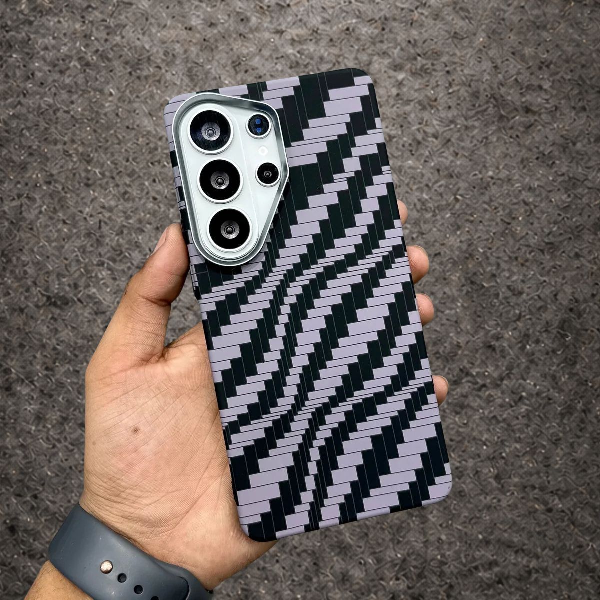 LUXO CARBON CASE-ILLUSION Series
