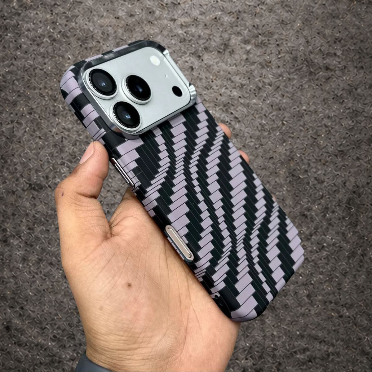 LUXO CARBON CASE-ILLUSION Series