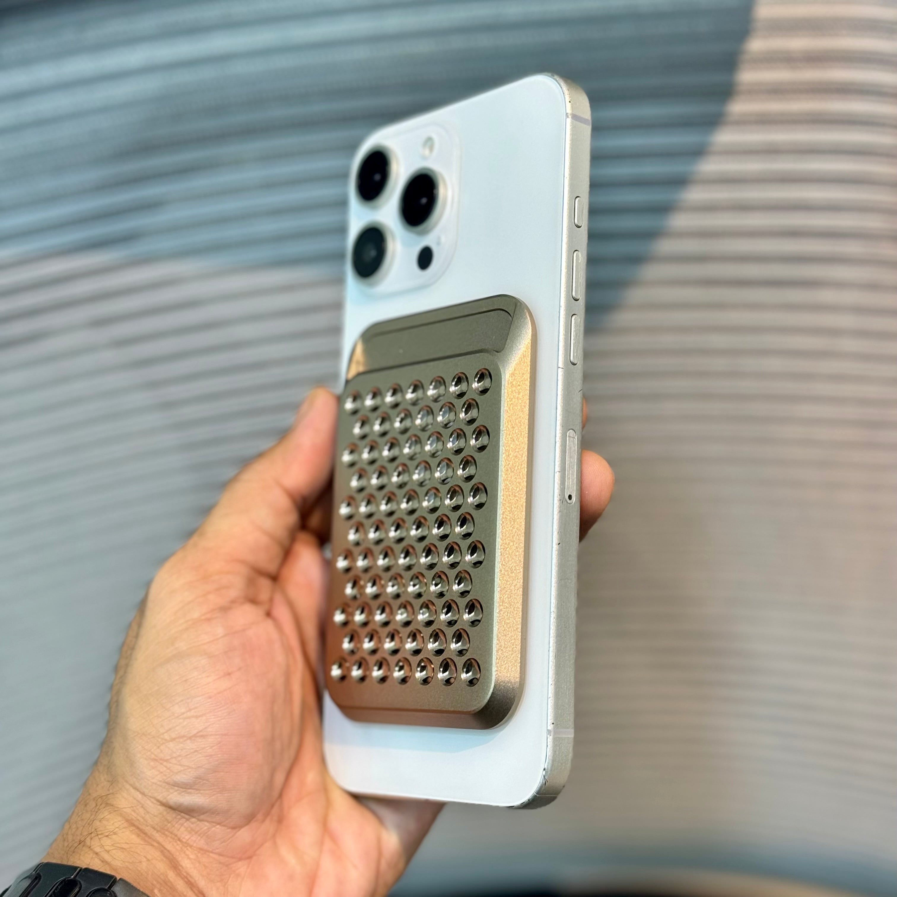 MagPost Alloy Wallet