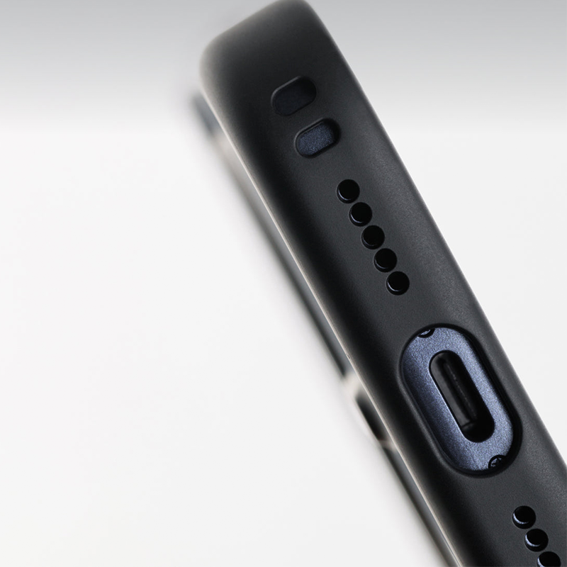 XTREM MagSafe Screen Case, Customize On the Go