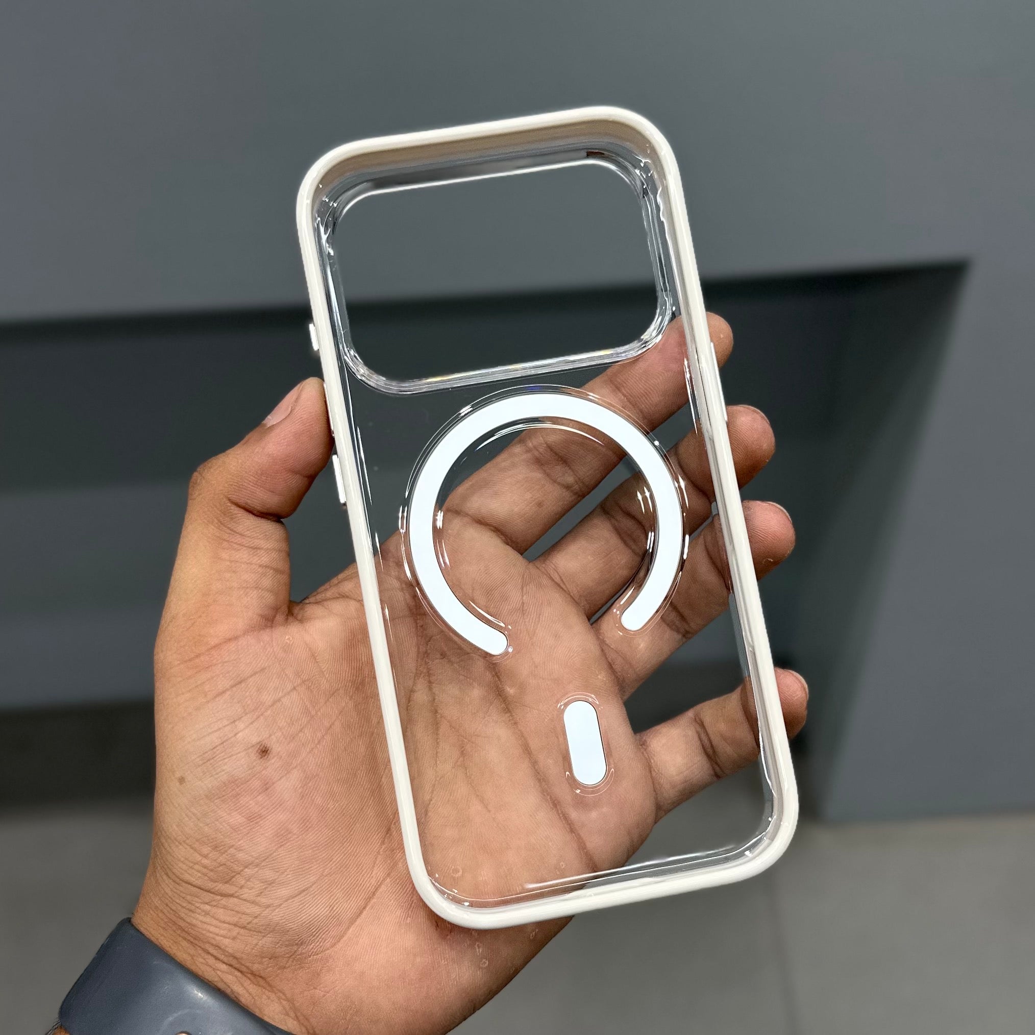 NUIU 360 TPU CASE - BEIGE ( No. 3710 )