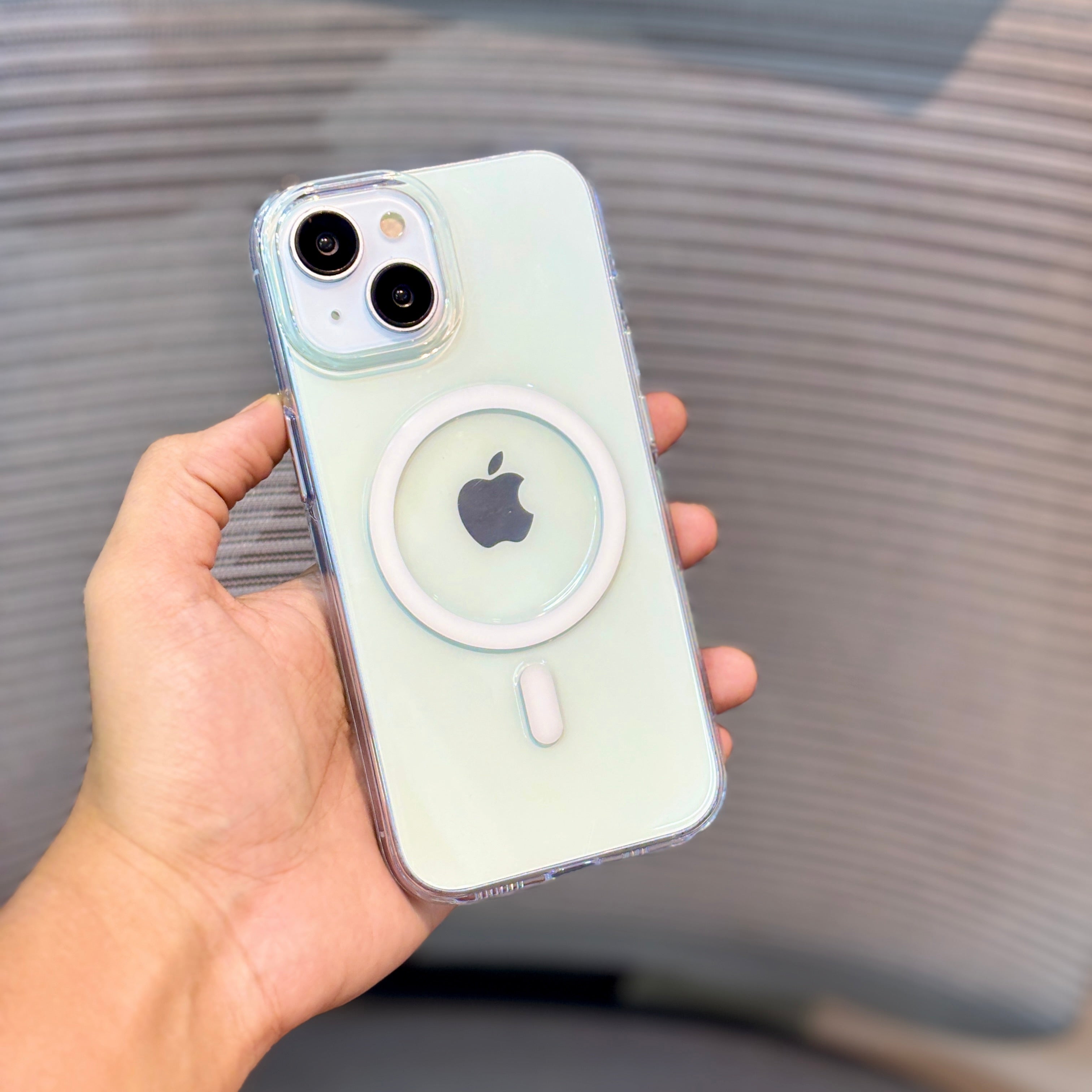 Protective Apple iPhone Back Cover - ClearGuard Metal MagSafe iPhone 16 Pro Case