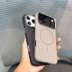 Protective Apple iPhone Back Cover - CarbonEdge MagSafe iPhone 17 Pro Case - Style 3