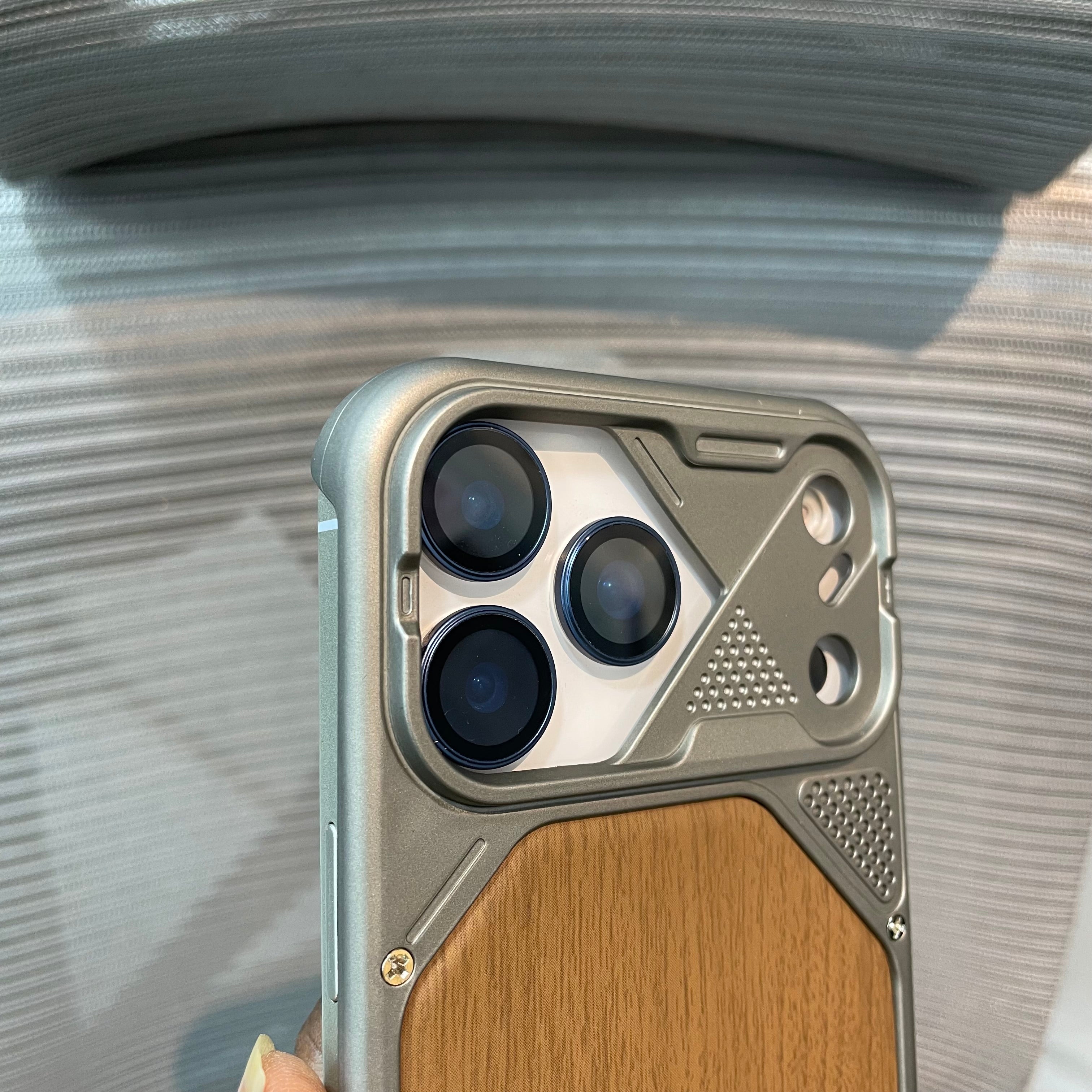 WoodFrame Slim iPhone 17 Pro Max Case