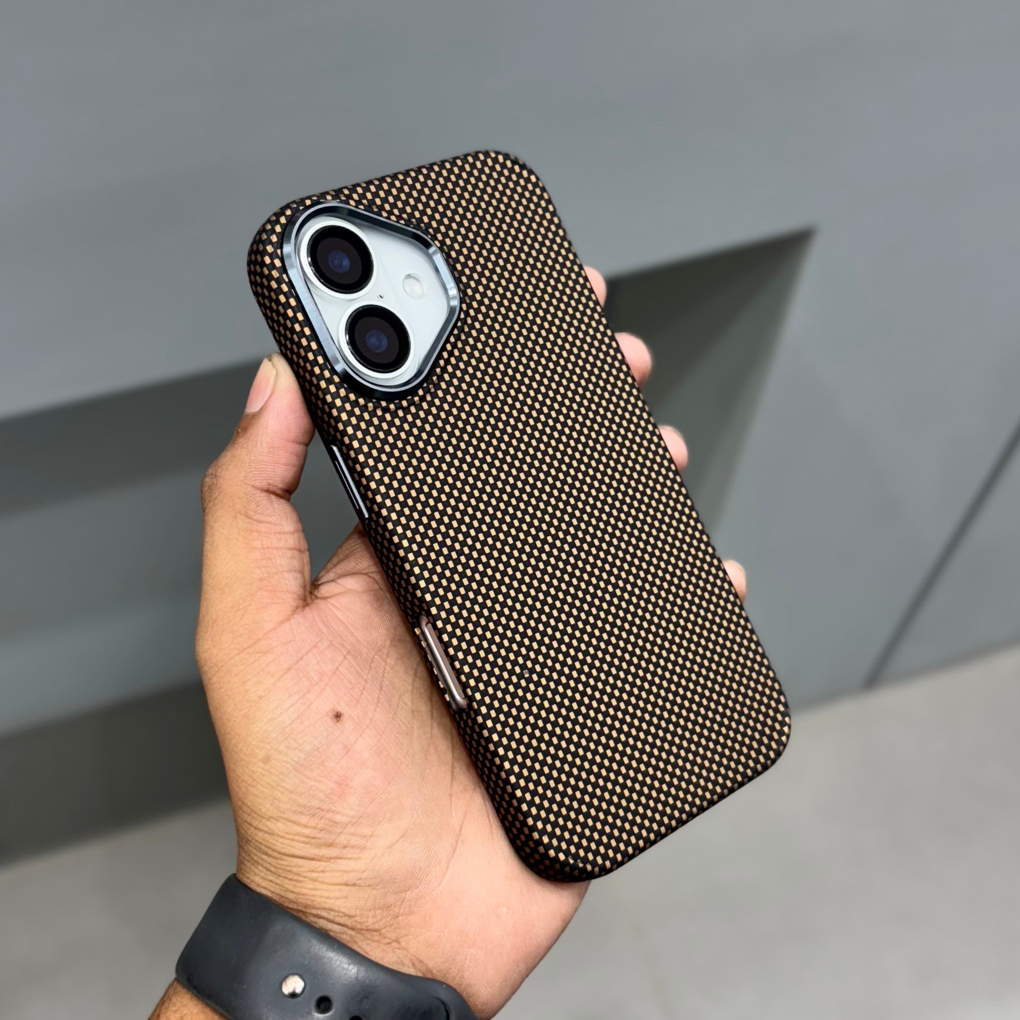 Hydro Carboni Case- Basic Brown ( No. 2087 )