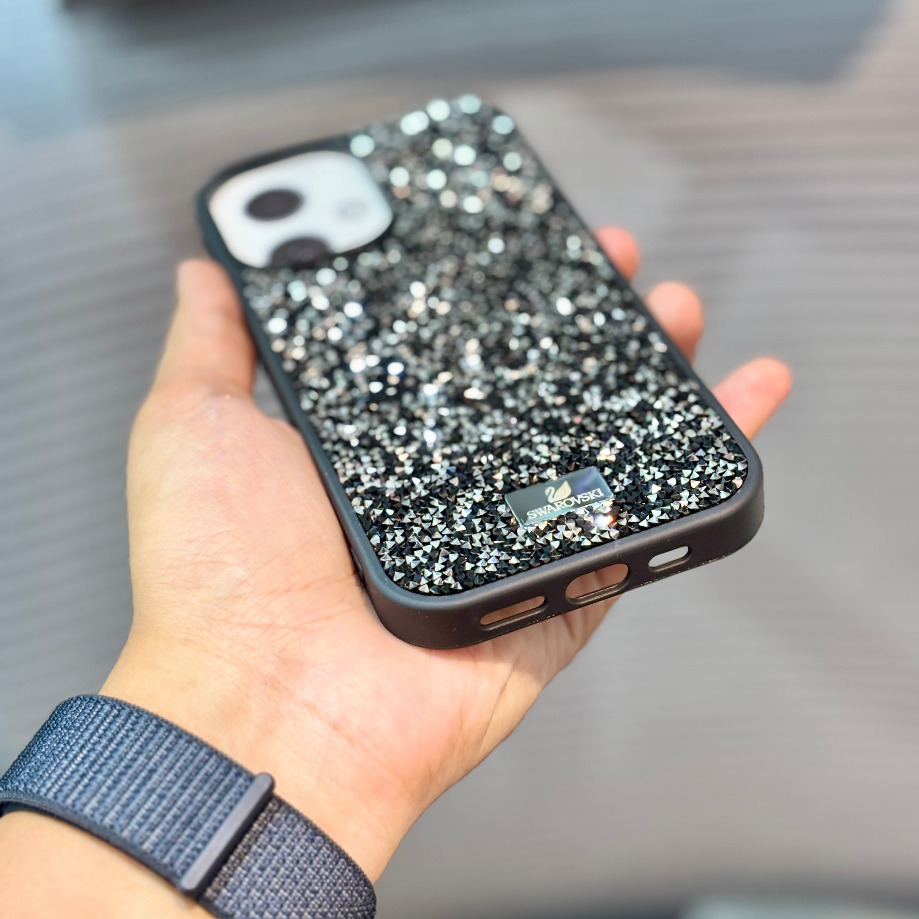 Protective Apple iPhone Back Cover - GleamLuxe Bling iPhone 17 Case - Style 4