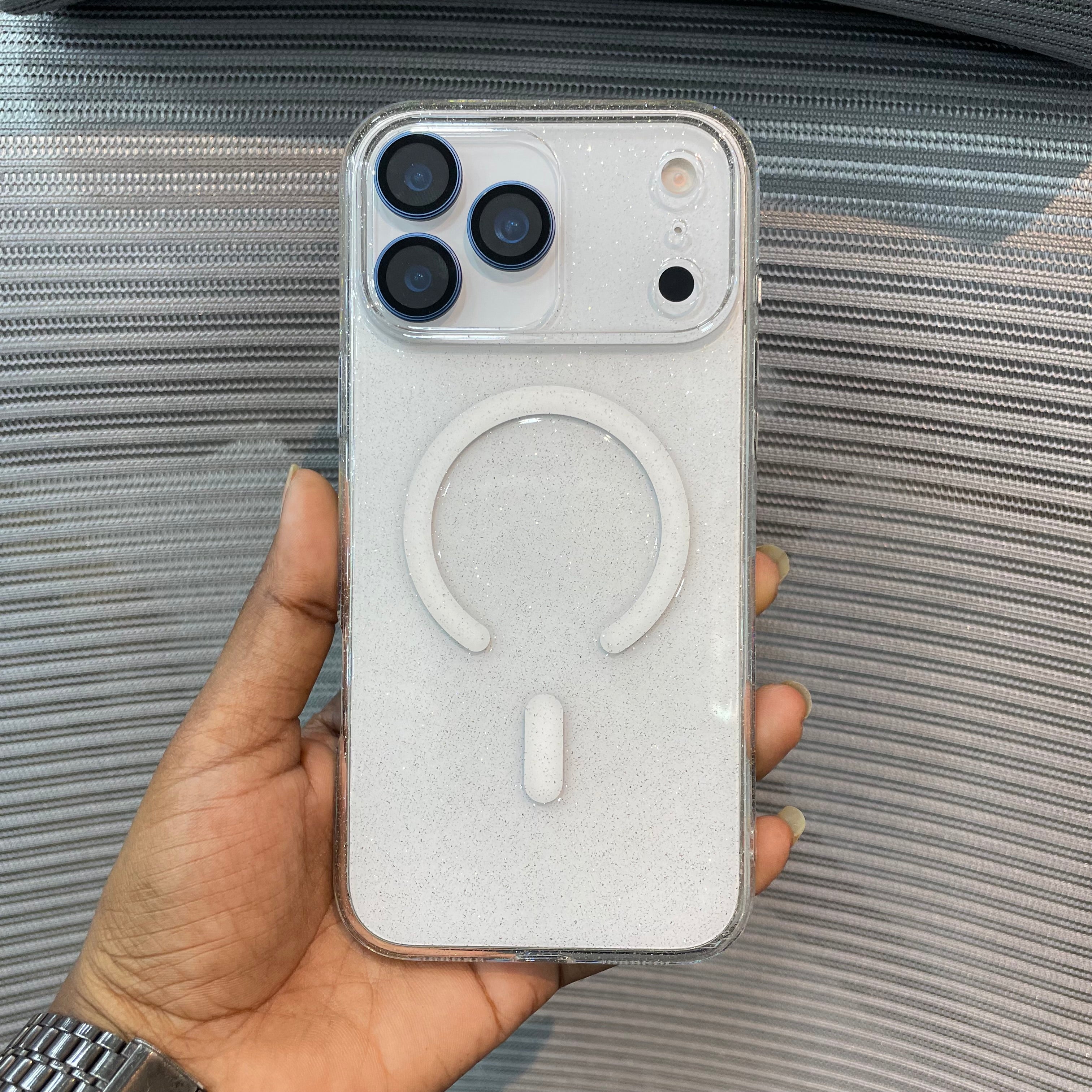 GlintAura MagSafe iPhone 17 Pro Max Case