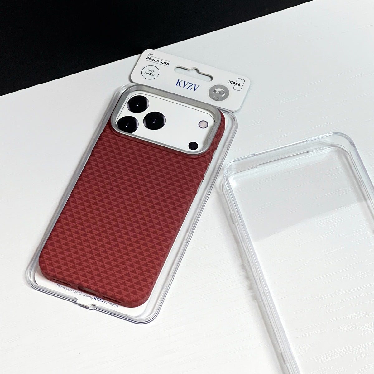 KVZV TRIANGLE PATTERN CARBON CASE FOR IPHONE