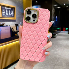 Diamond Cut Rhinestoned Back Case