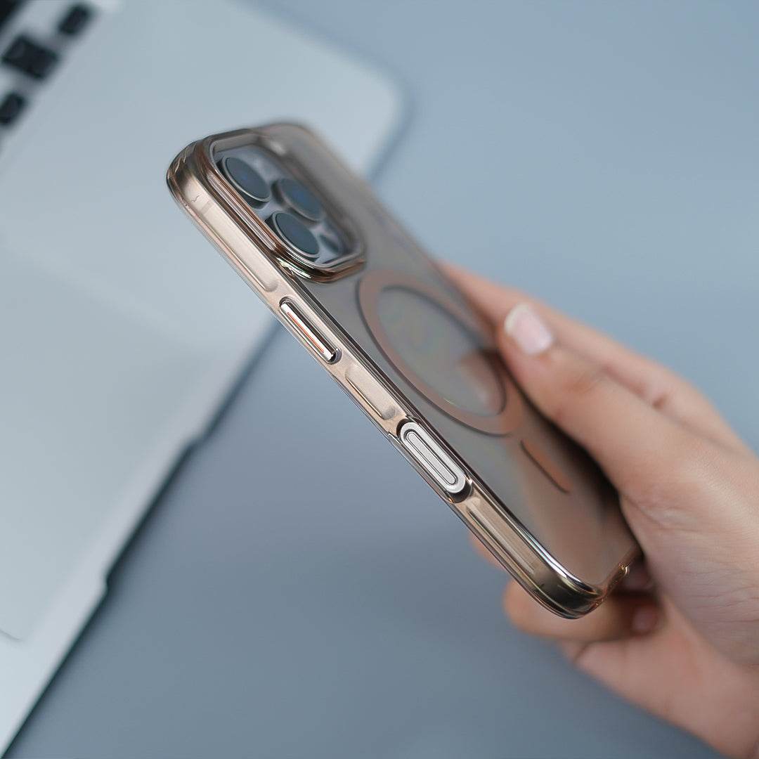 Protective Apple iPhone Back Cover - Radiant Pristine Clarity Magsafe Case - iPhone - Style 15