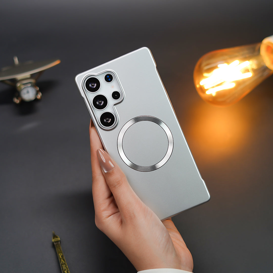 Elegant Metal Paint Borderless Magsafe Case - Samsung Mobile Case by CoverMeUp - Style 3