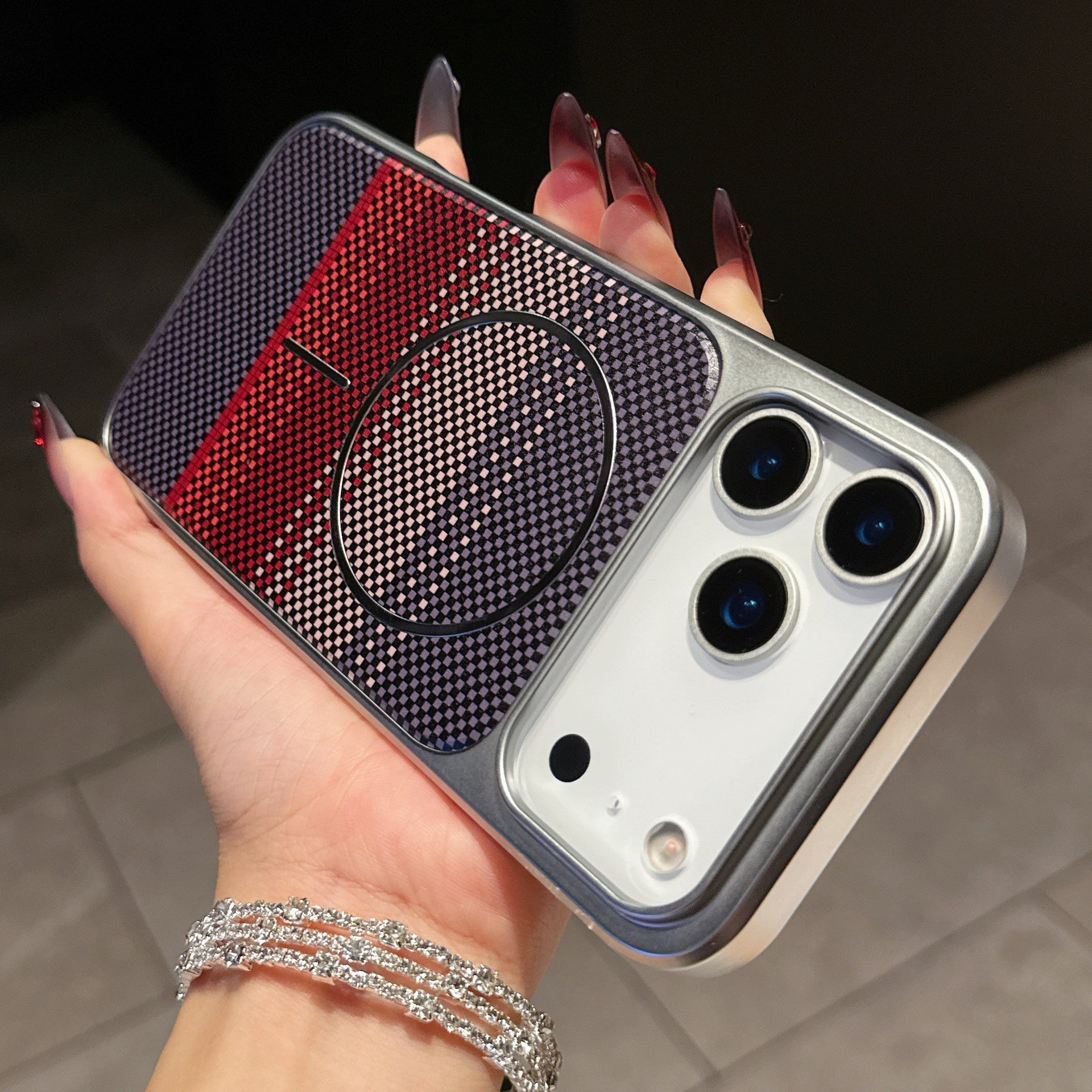 Carbon Defense Max Case