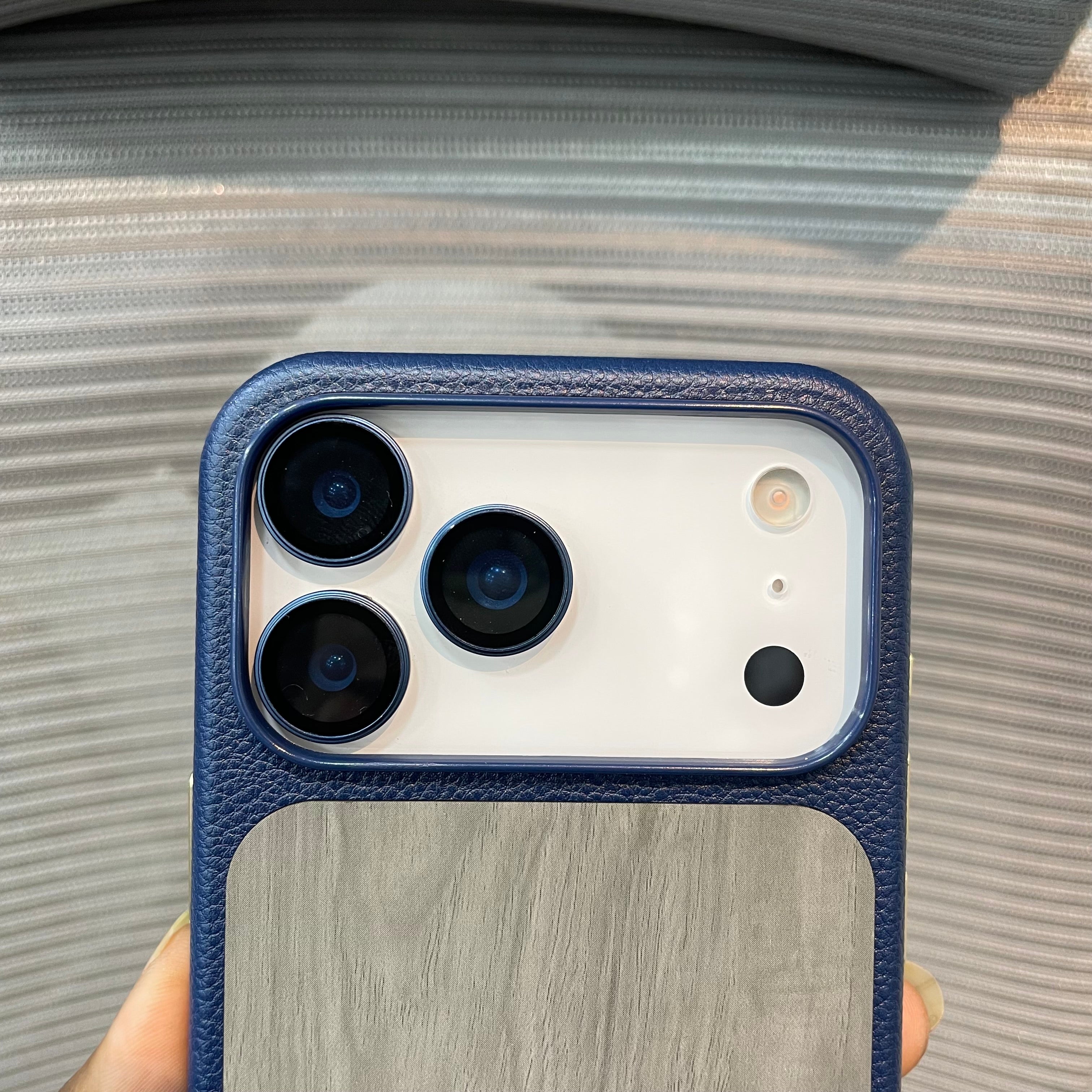 DualTone With WoodÉlite iPhone 17 Pro Max Case
