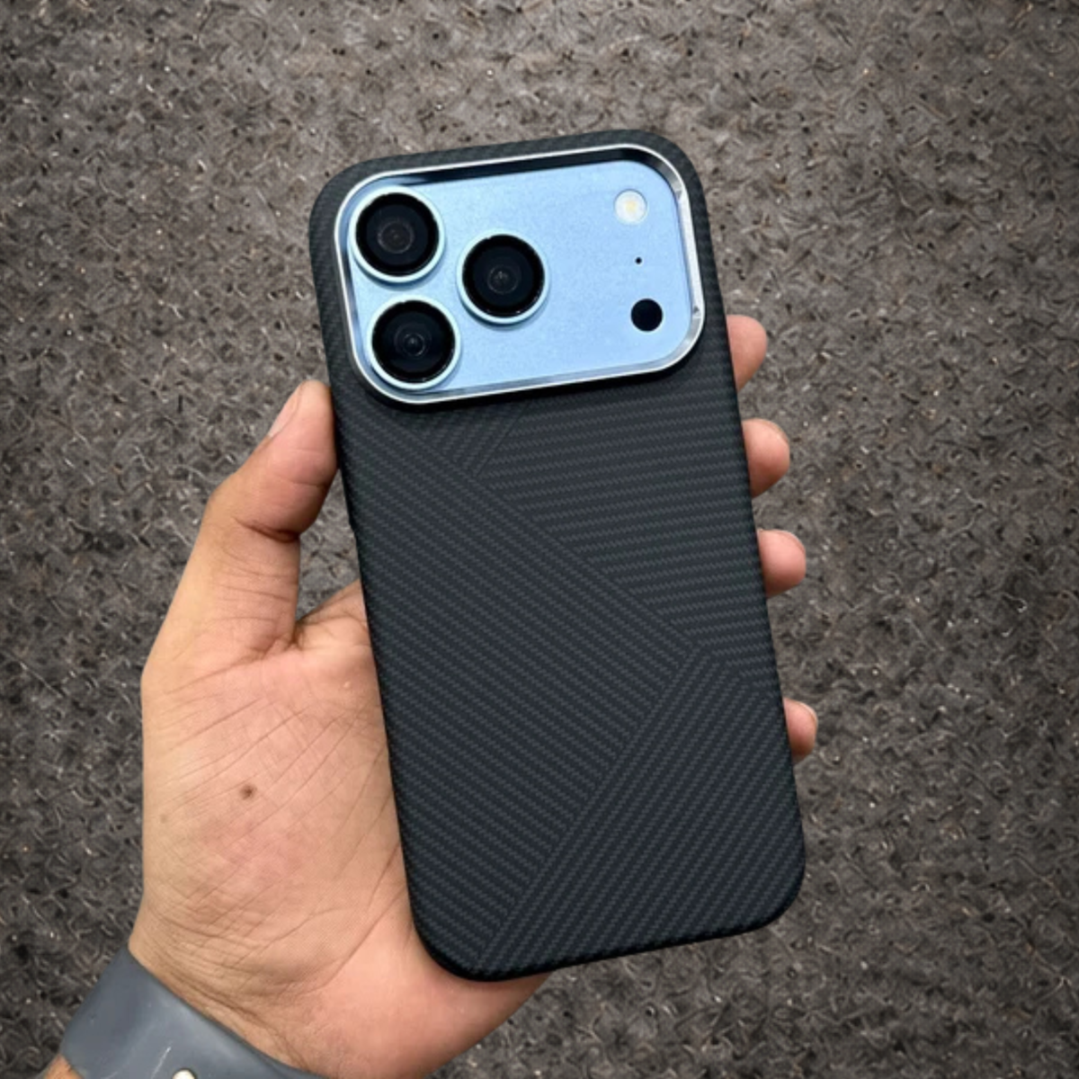 LUXO Hybrid Magsafe Case - Black Color Series