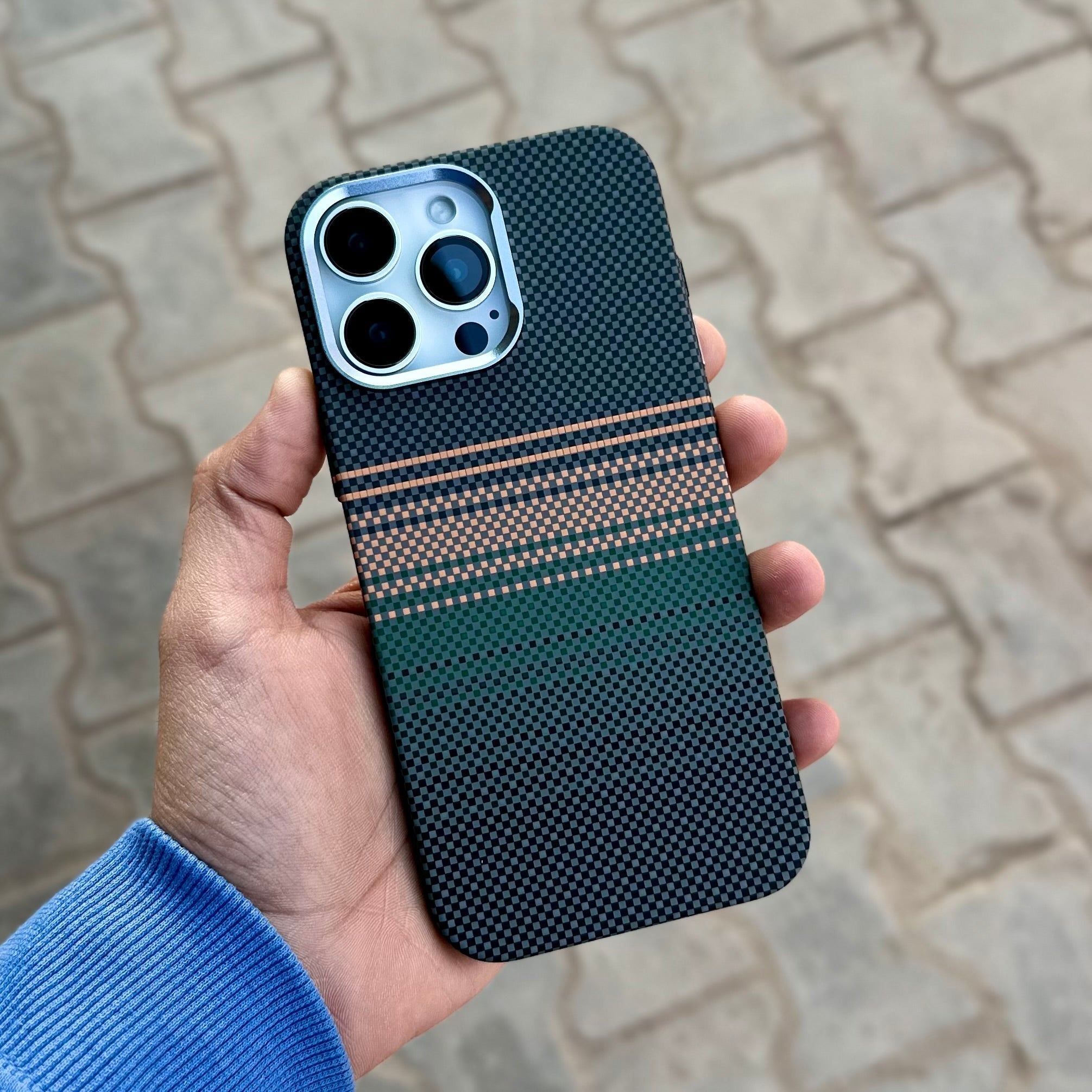 Luxo Green Lines ( No. 1228 ) Mobile Case by CoverMeUp - Style 4