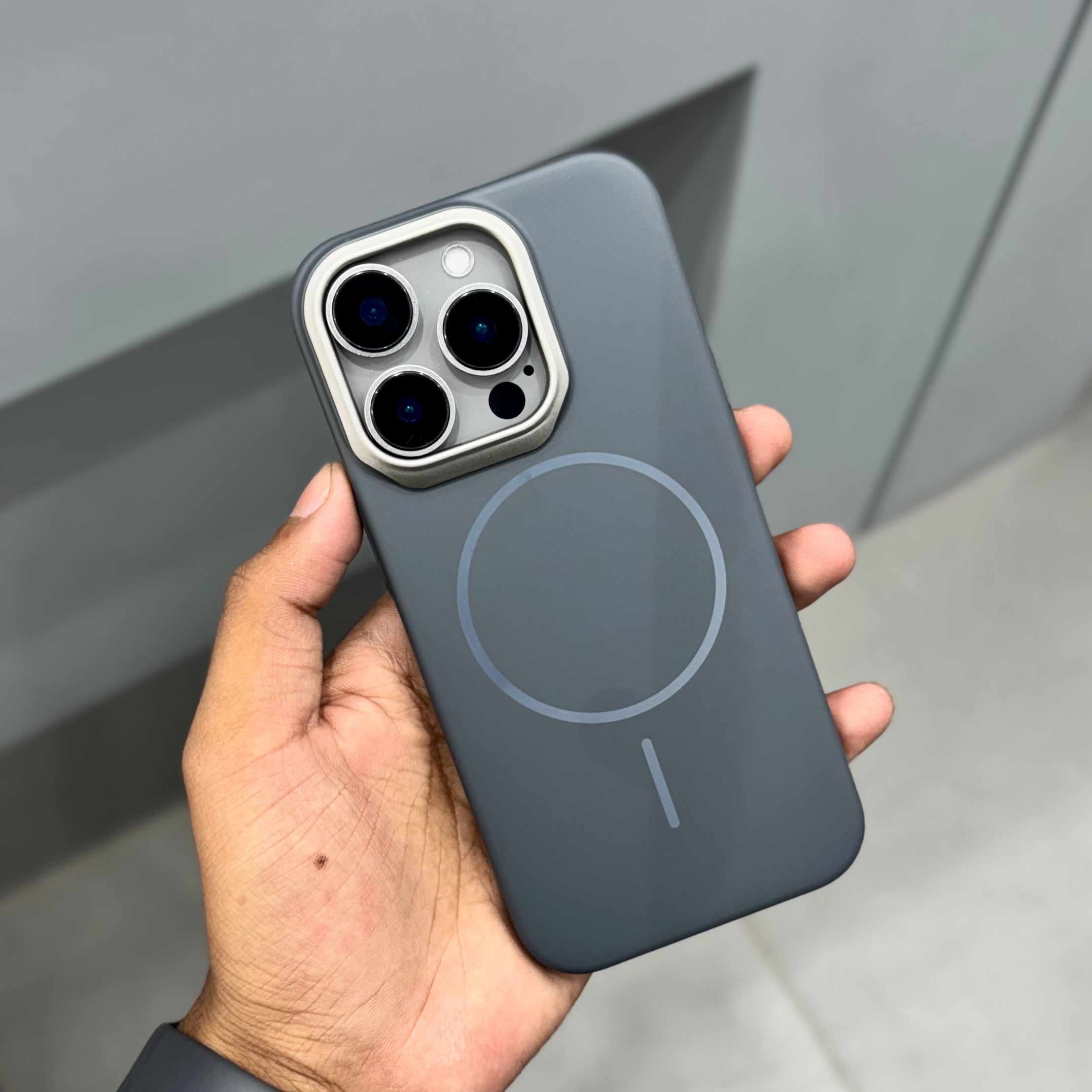 Matt Ment Case with Magsafe-Black ( No. 2146 )