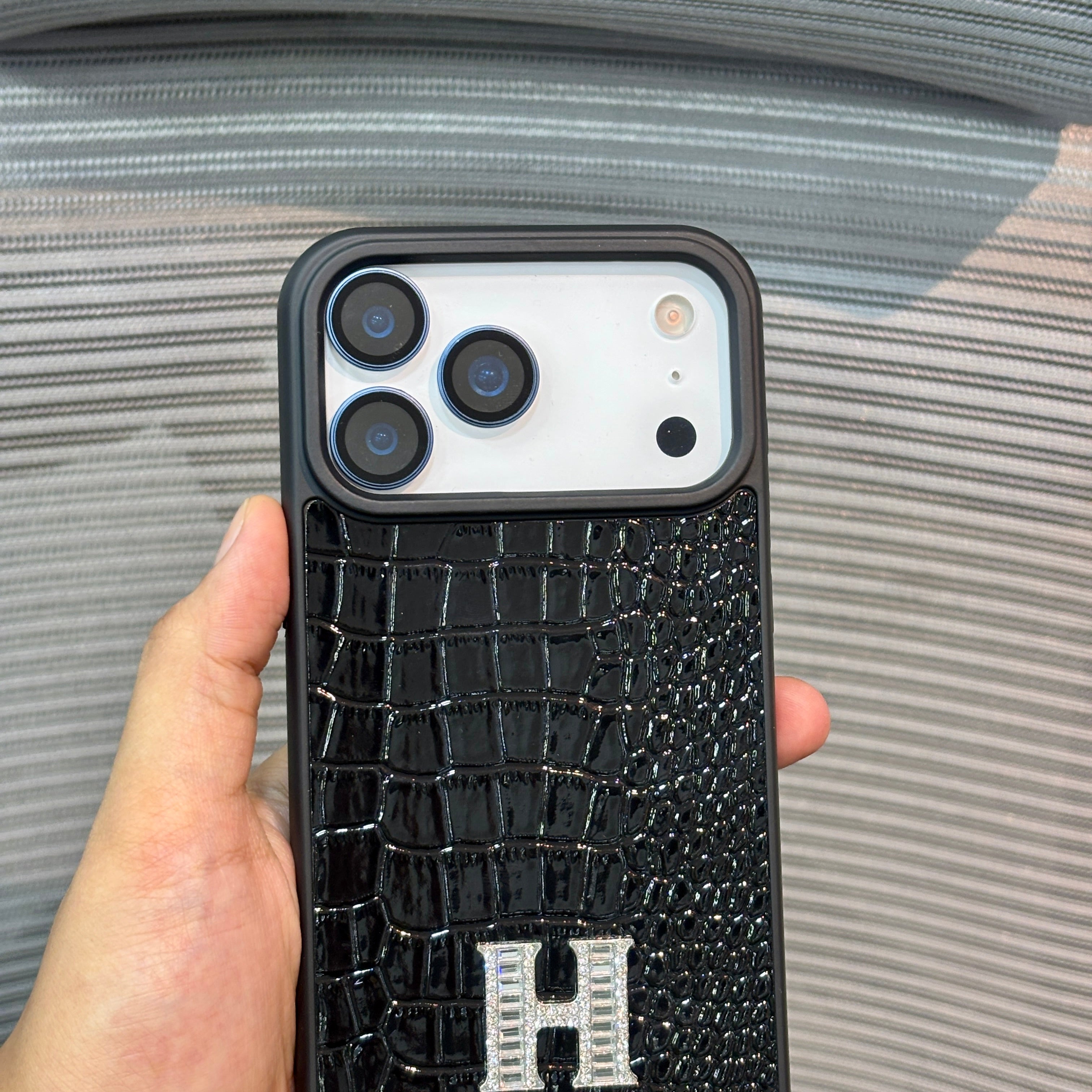 CrocLuxe Diamond iPhone 17 Series Case