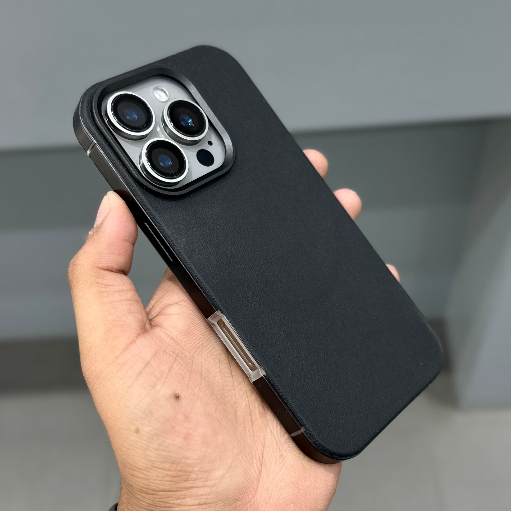 DYNAMYK METAL LD CASE - BLACK ( No. 3631 )