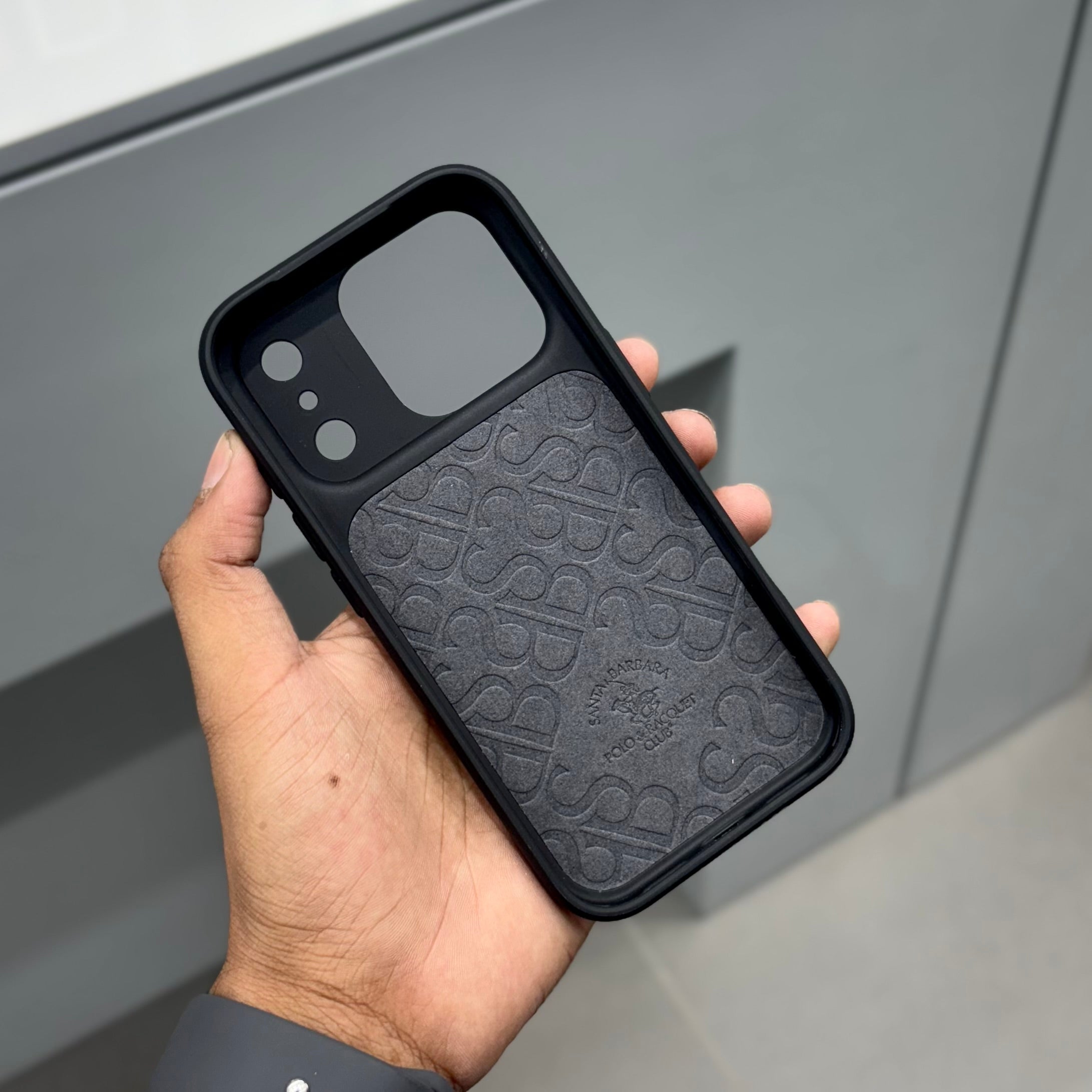 Santa Barbara primo mag Case with Magsafe-Black ( No. 2010 ) 17 Series Mobile Case by CoverMeUp - Style 3