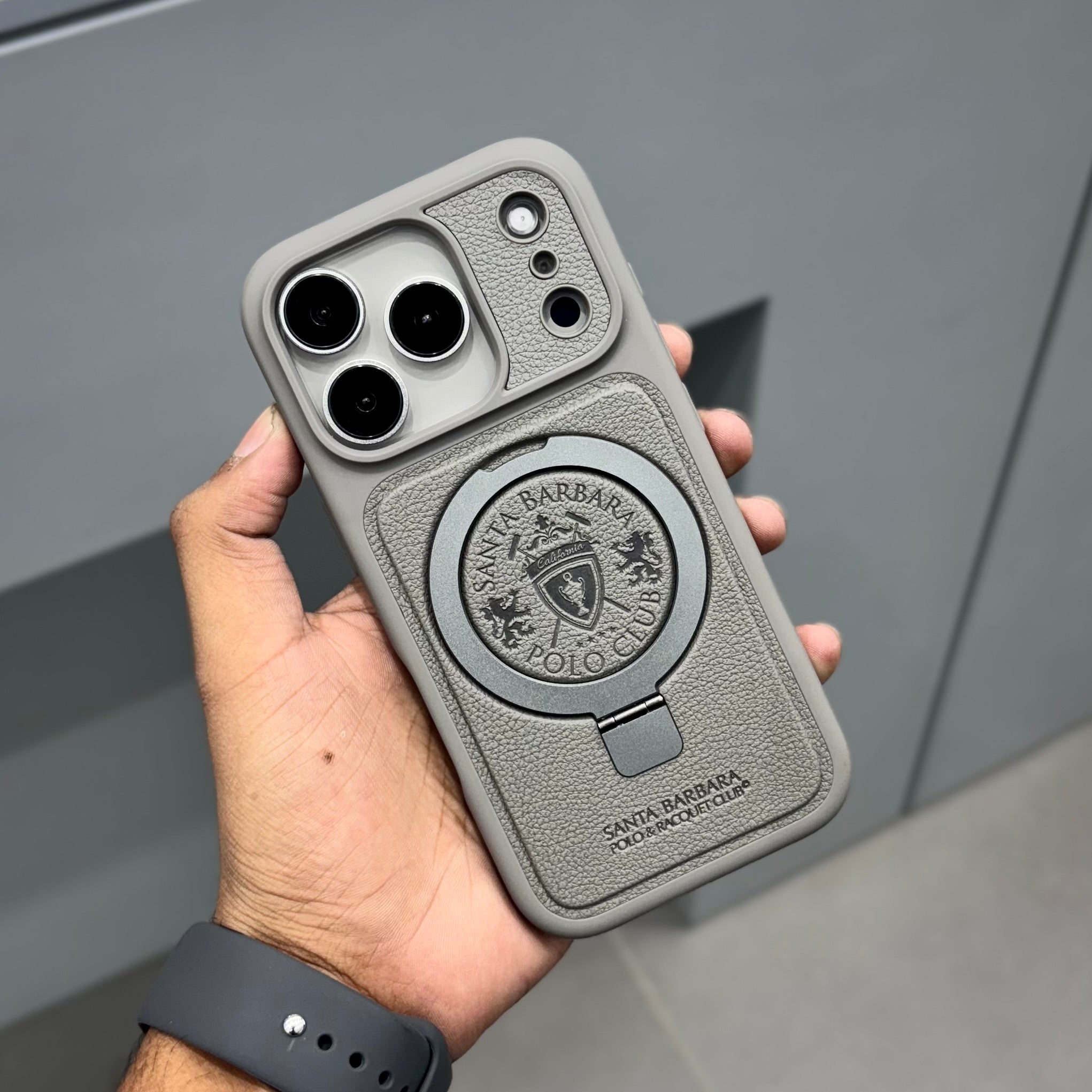 Santa Barbara primo mag Case with Magsafe-Grey ( No. 2011 ) 17 Series Mobile Case by CoverMeUp