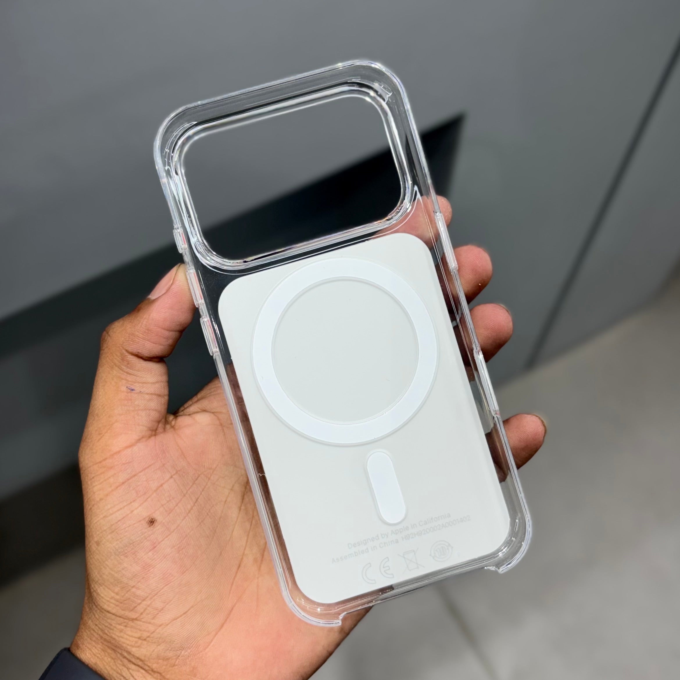 IC Case With Magsafe White ( No. 2185) Mobile Case by CoverMeUp - Style 3