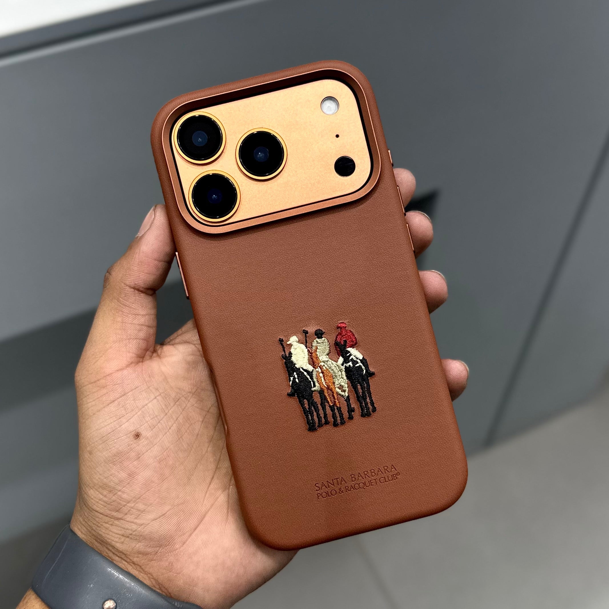 SB Justin Case with Magsafe - Brown ( No. mag ) Mobile Case by CoverMeUp - Style 2