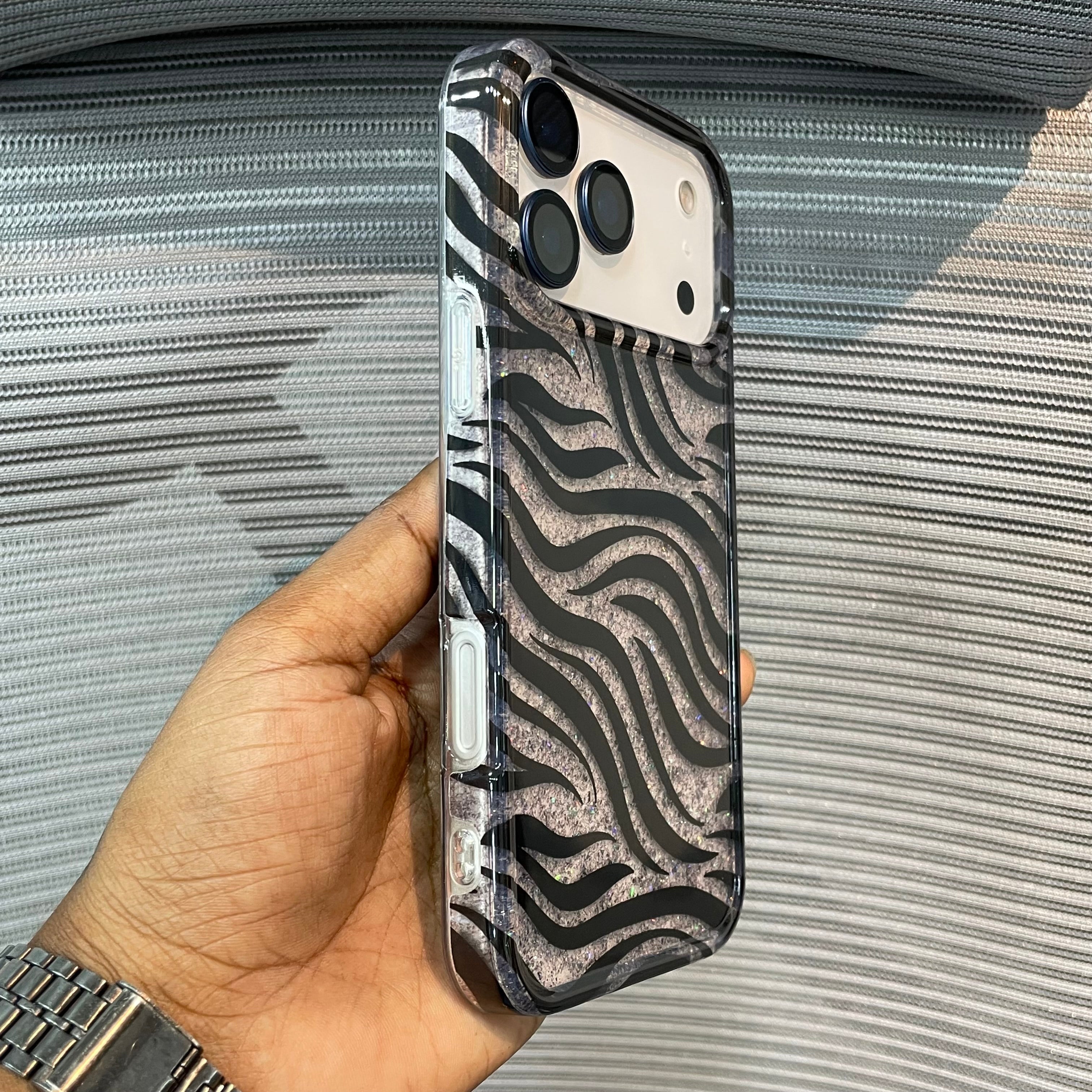 ZebraLuxe Glitter iPhone 17 Pro Max Case