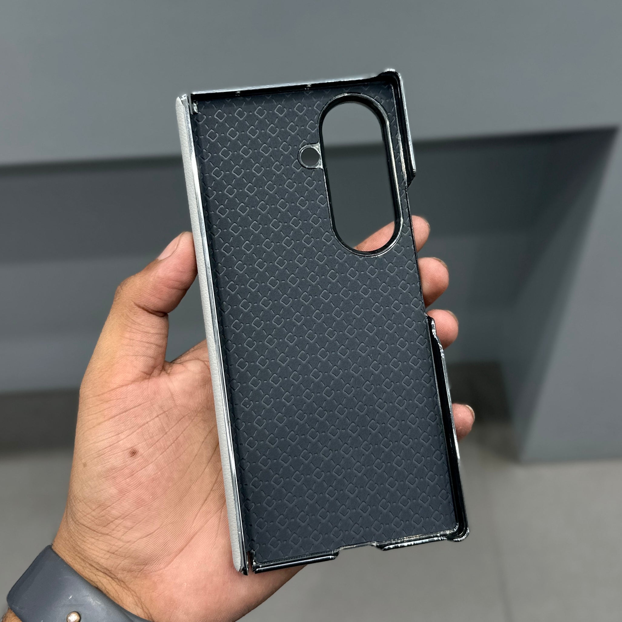 DYNAMYK VEGAN LEATHER CASE - GREY ( No. 3845 )