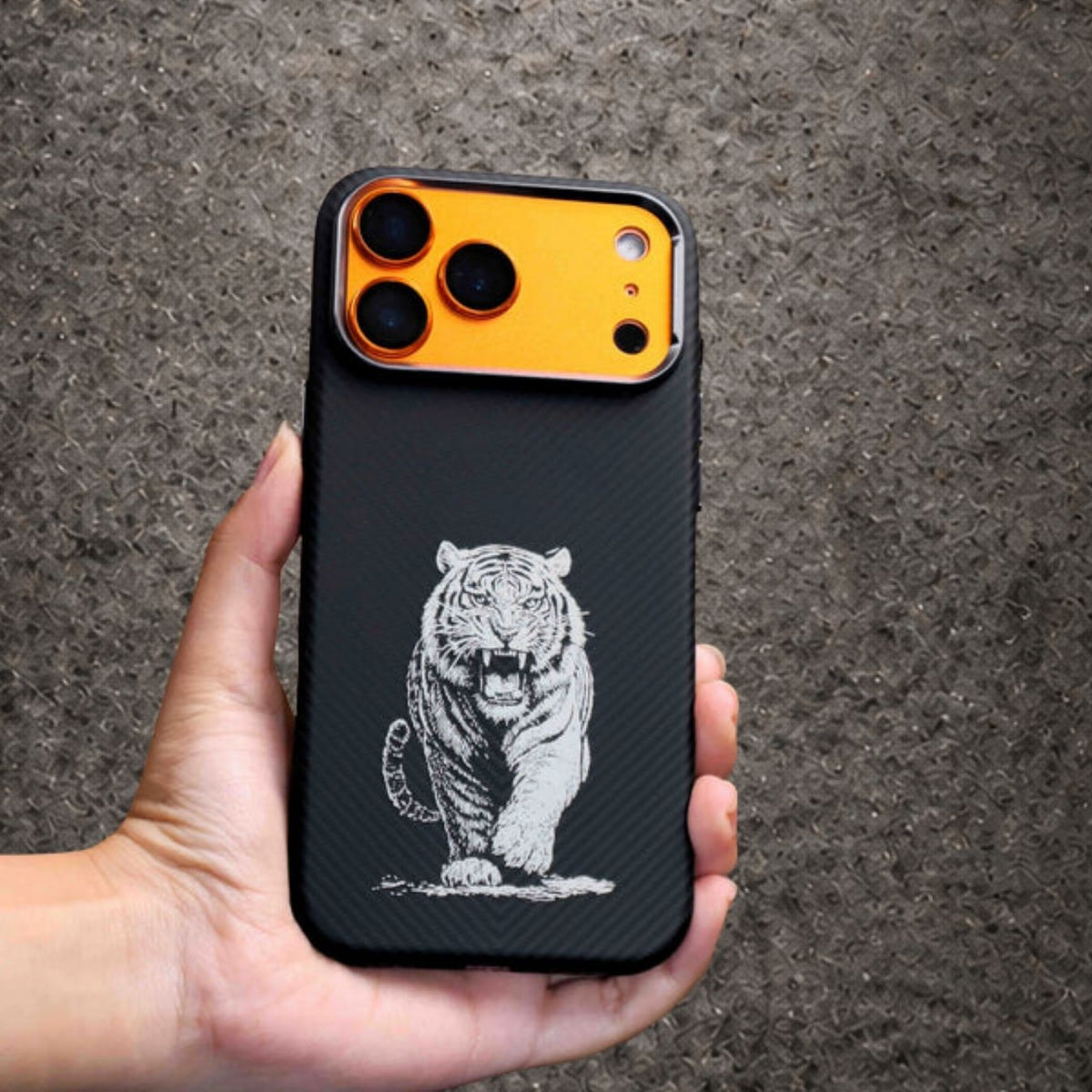 Luxo Carbon Texture Animal Series Magsafe