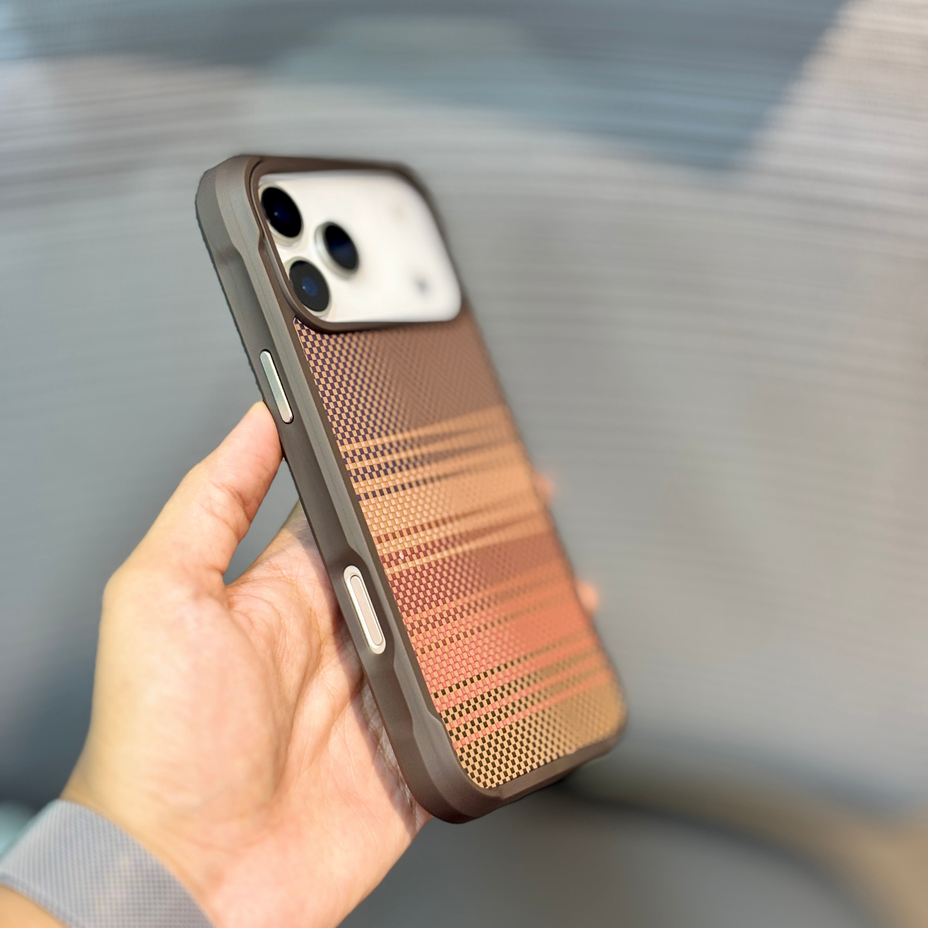 Protective Apple iPhone Back Cover - DesertCarbon MagSafe iPhone 16 Series Case - Style 2