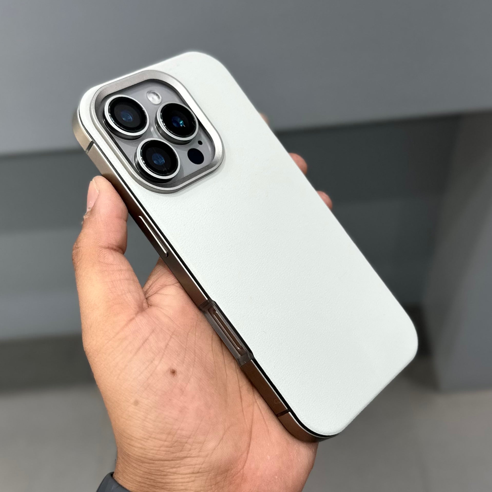 DYNAMYK METAL LD CASE - GREY ( No. 3632 )
