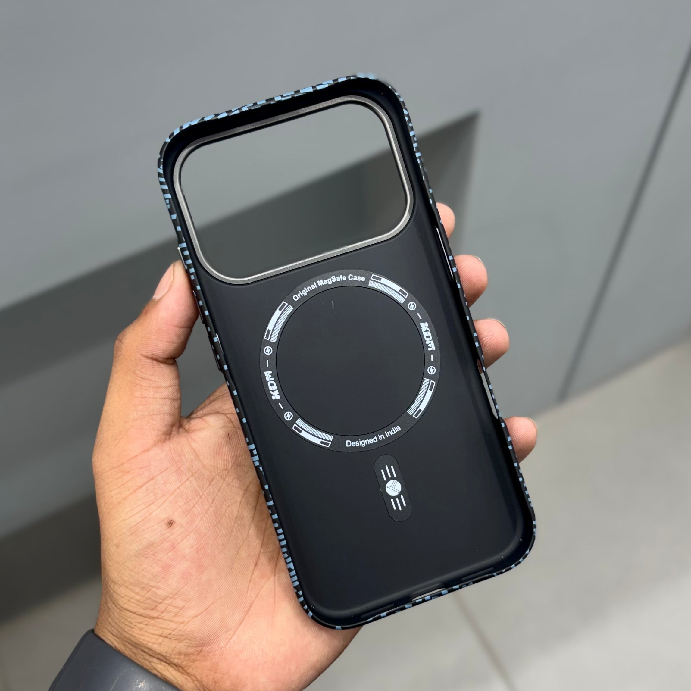 KDM Grafix Planets with Magsafe Case - Black ( No. 2221) Mobile Case by CoverMeUp - Style 3