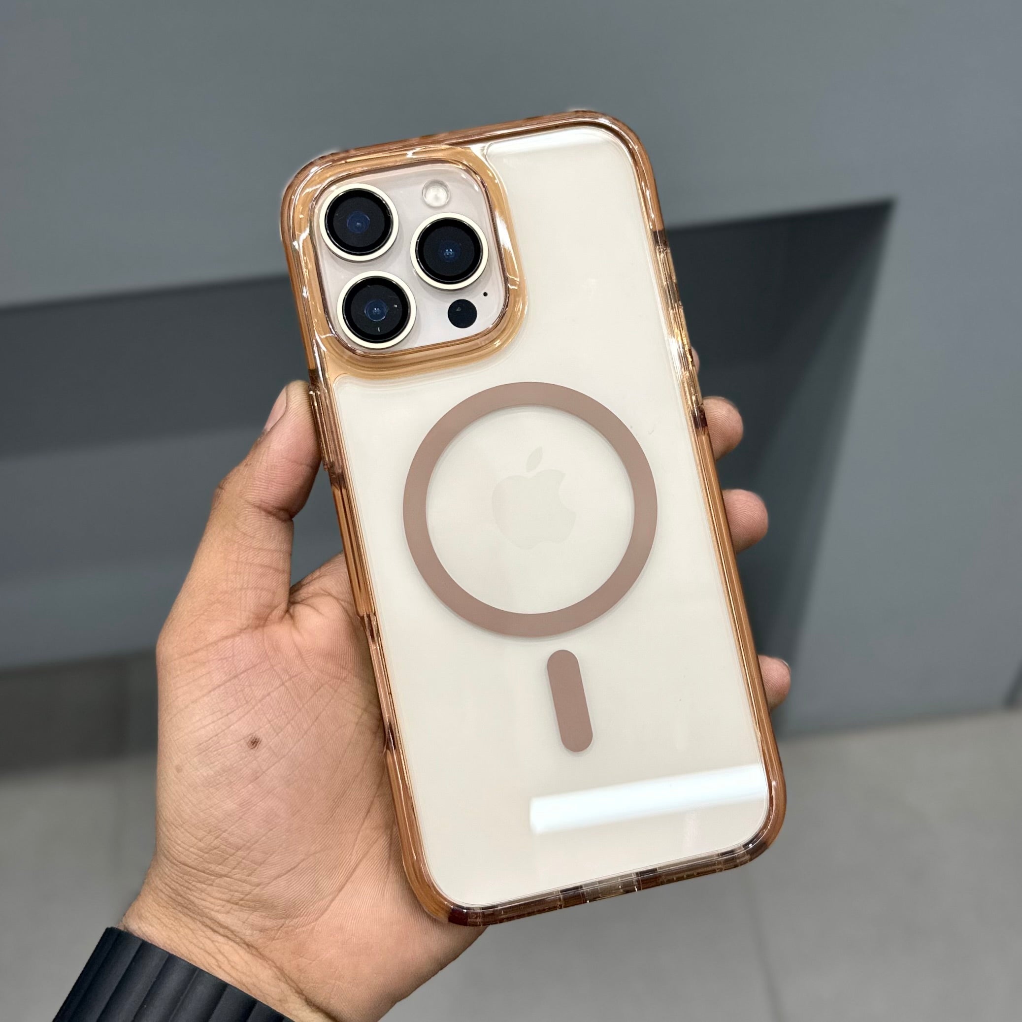 TRANZO TRIPLE LAYER MAGSAFE CASE-DESERT BROWN ( No. 2962 )