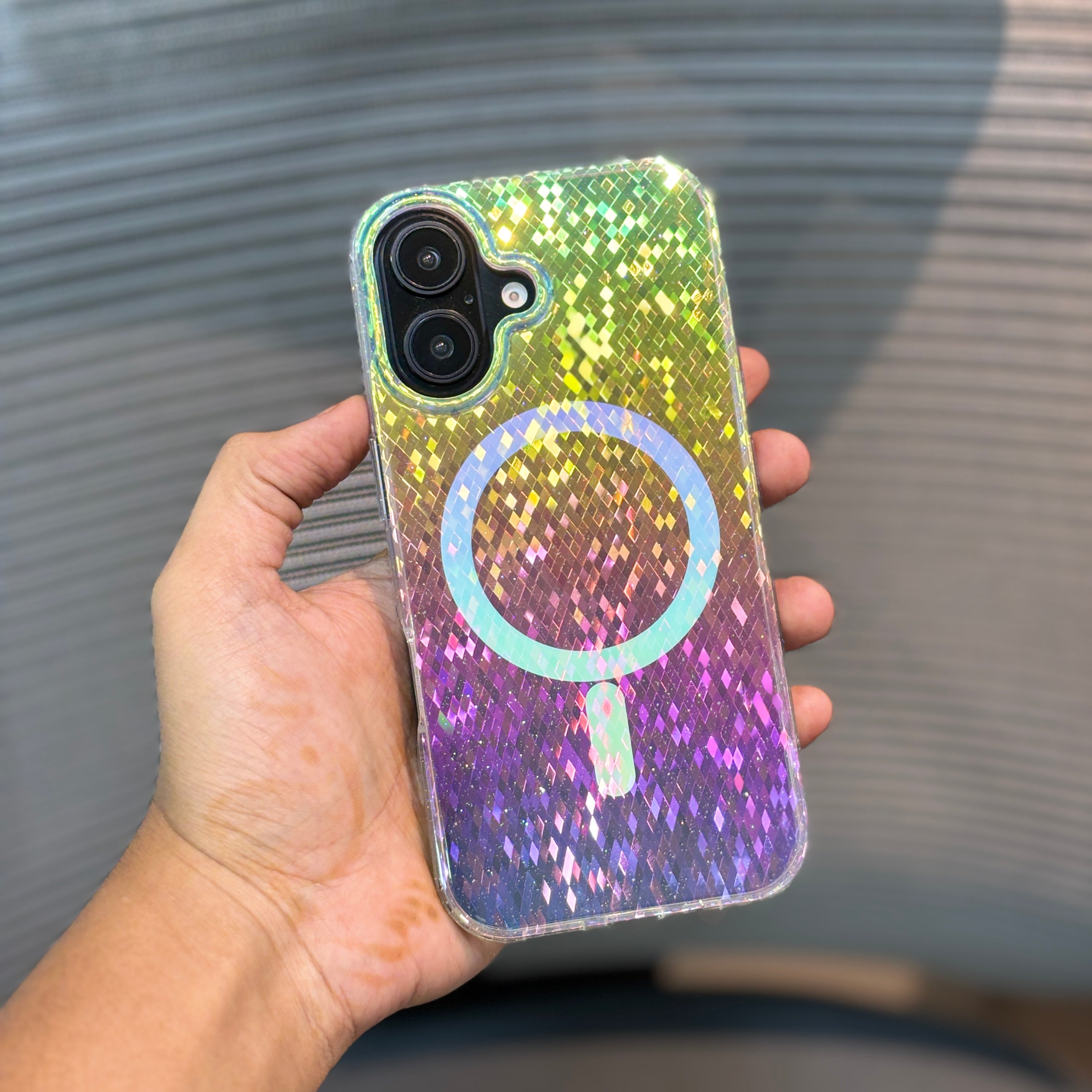 Protective Apple iPhone Back Cover - Sparké MagSafe iPhone 16 Pro Case - Style 3