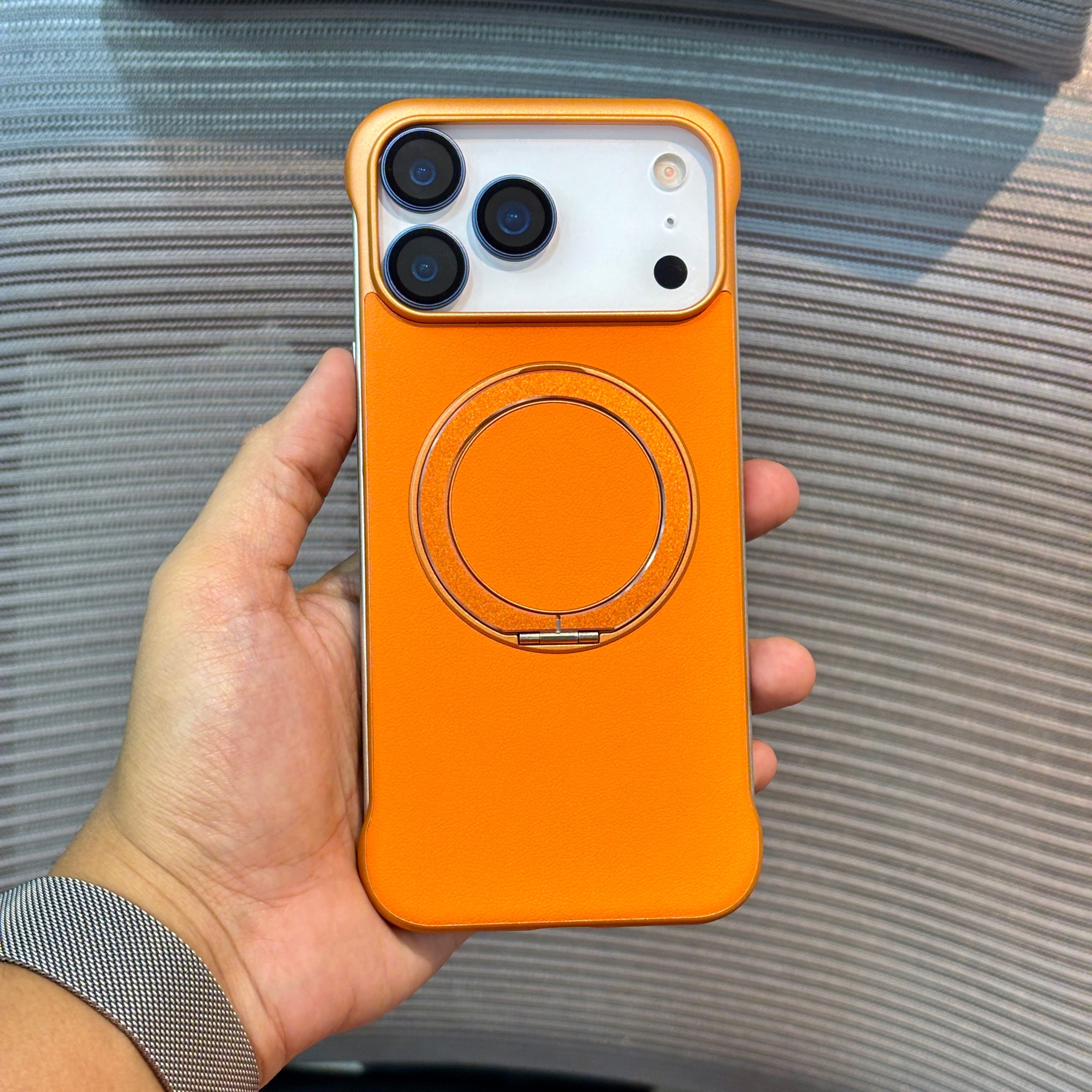 Axis Stand MagSafe iPhone 17 Series Case